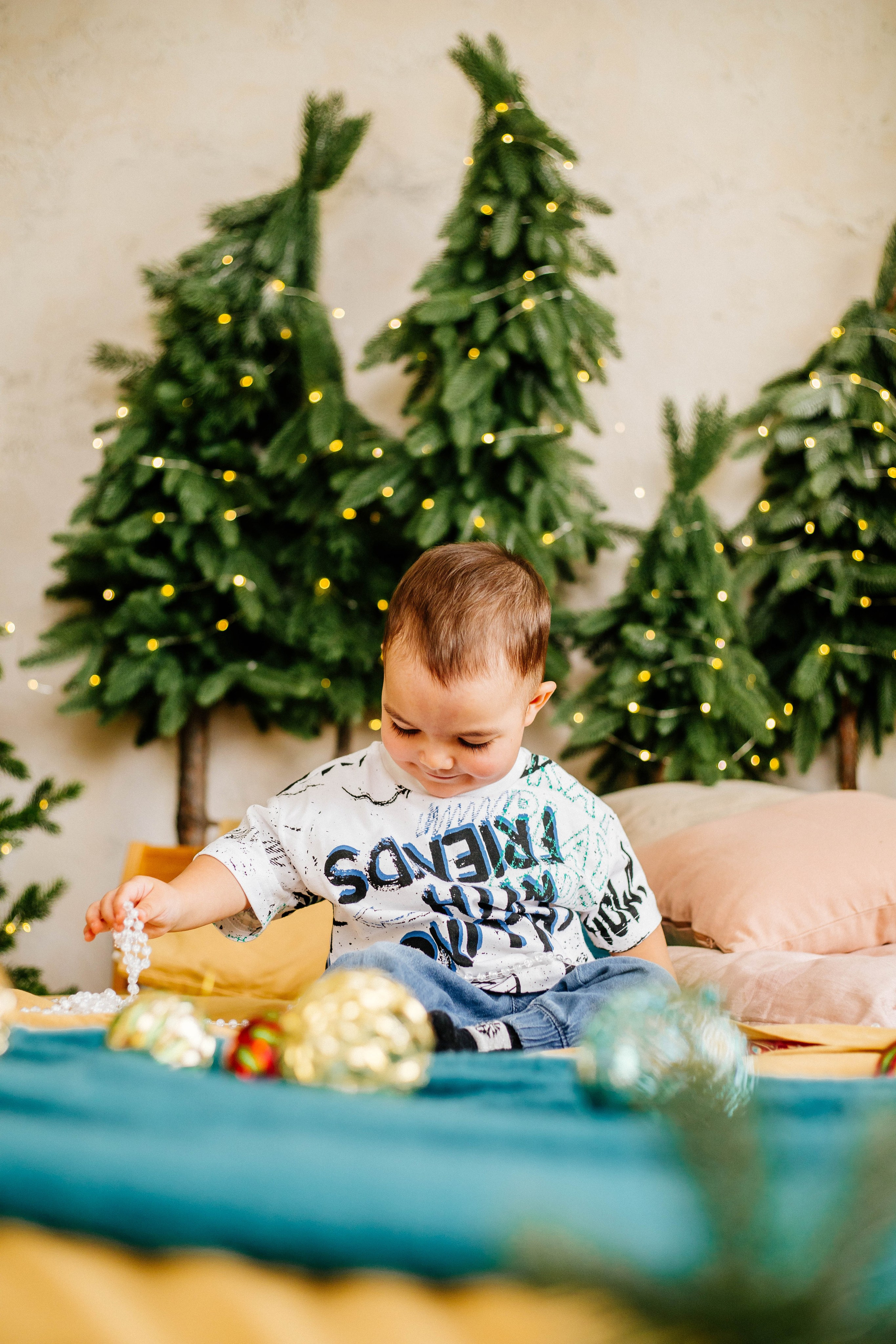 Лев с семьей. Рыжова Тамара