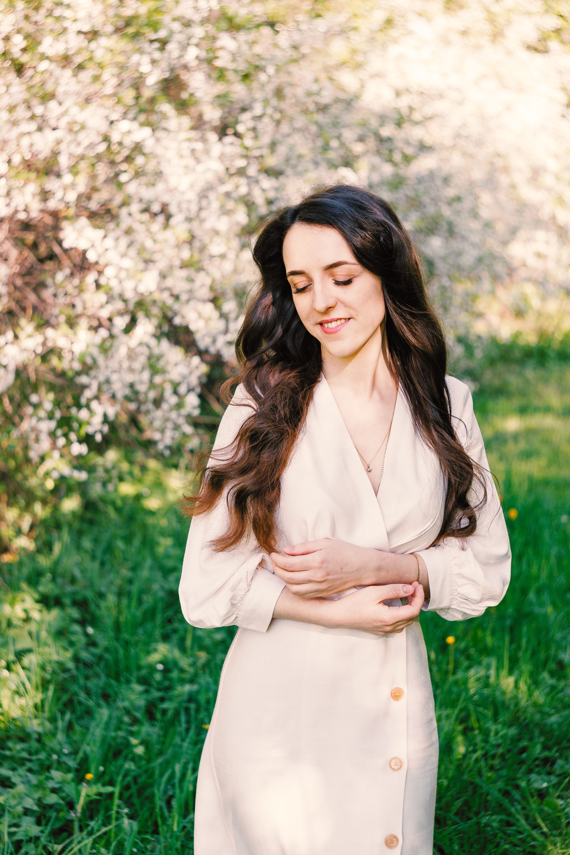 Фотосессия в цветущем саду