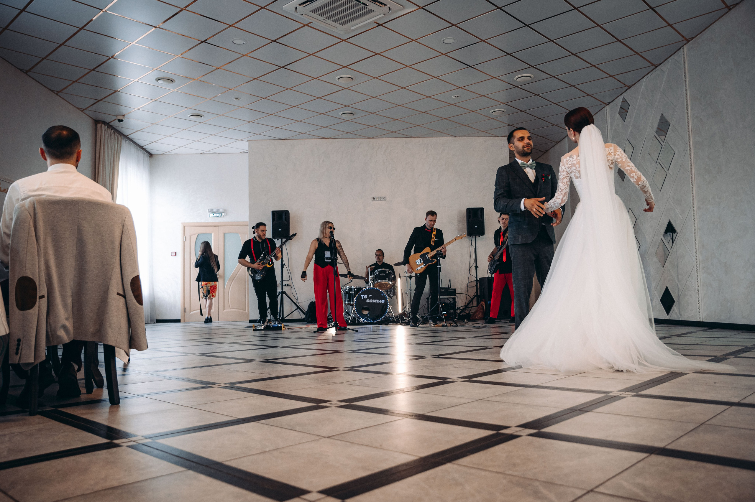 Свадьба Виктория & Владимир. Кавер-группа «Те-самые» на свадьбу, корпоратив! В Туле, Москве, Калуге
