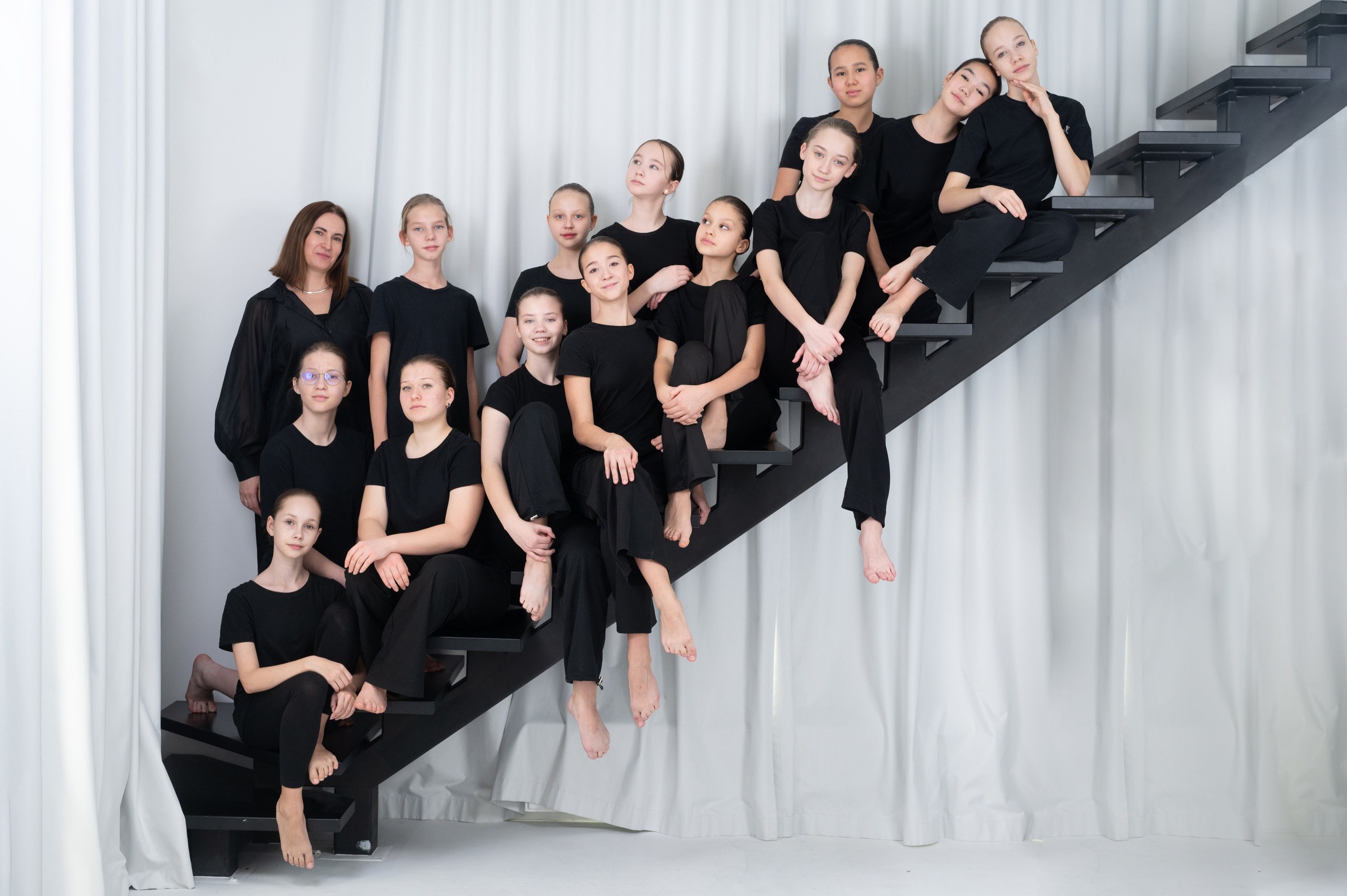 Выпускной альбом хореографичесского коллектива «Пилигрим». Фотограф новорожденных, семейный детский в Тюмени Татьяна Морозова