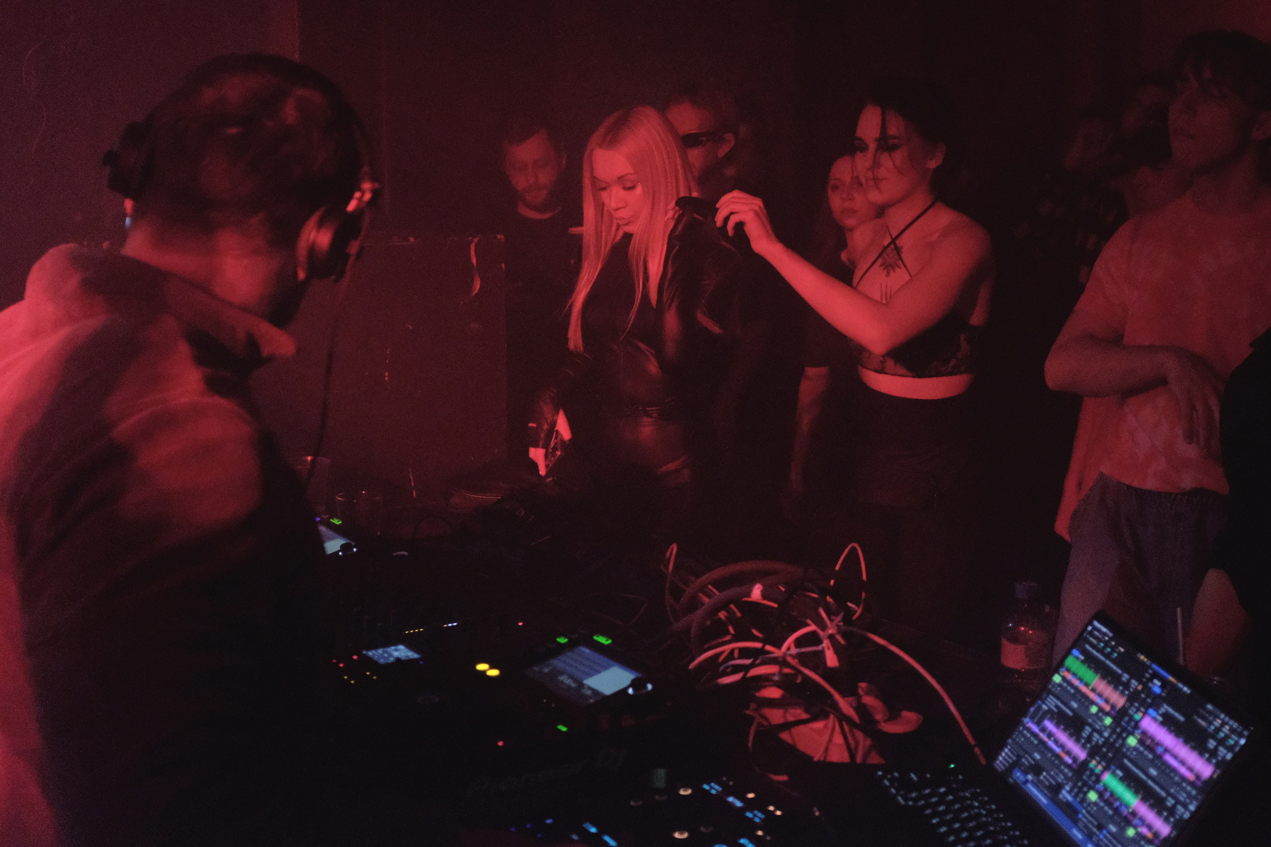 BRUTALIST. 21/02/2026. Репортажный фотограф в Санкт-Петербурге Даниил Могута