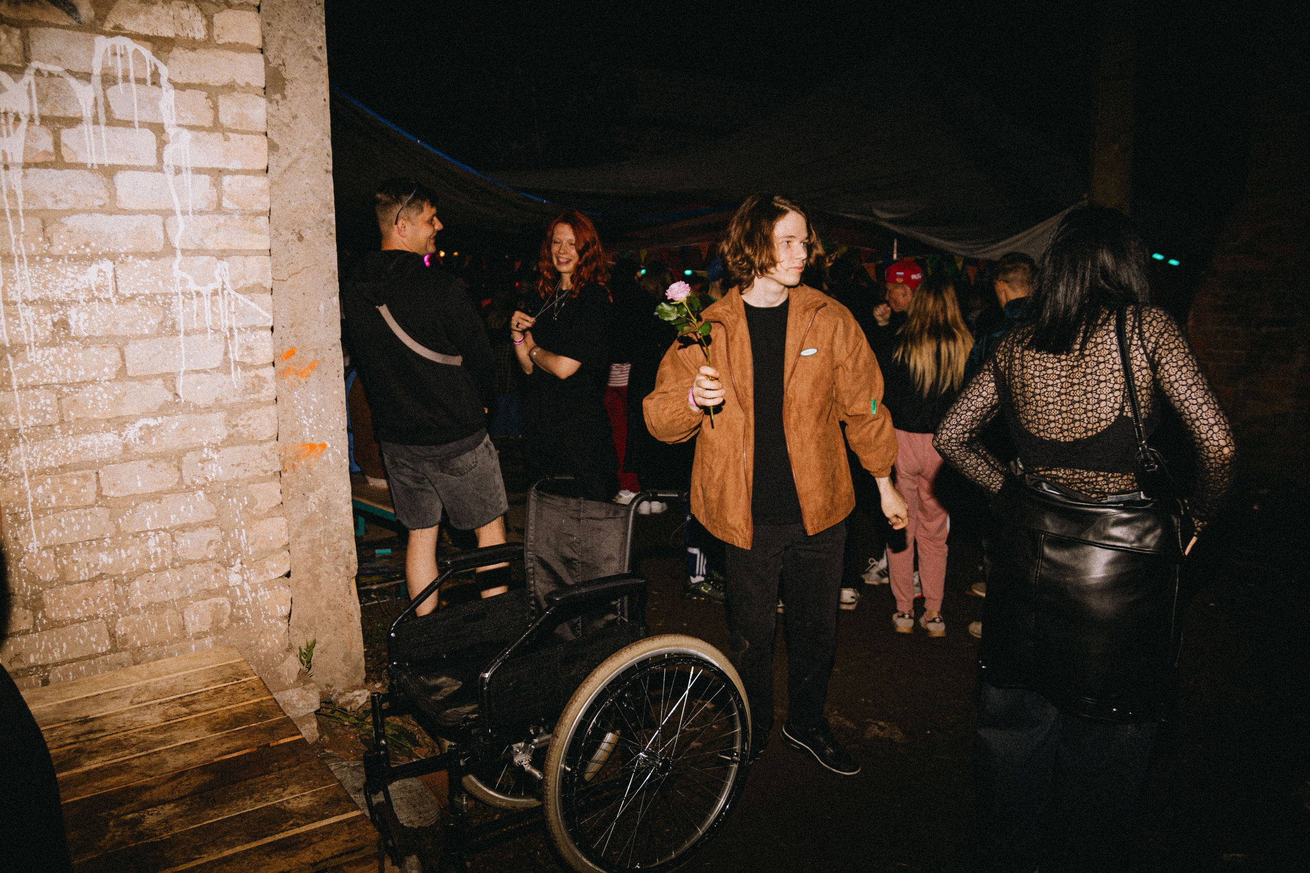 Тусовки. Фотограф Егор Огородов