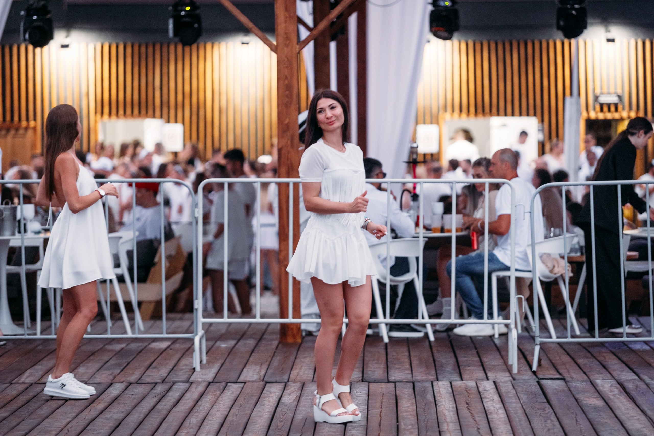 White Party @ Бархат парк. Репортажный фотограф Максим Полянский. Москва, Санкт-Петербург, Красноярск