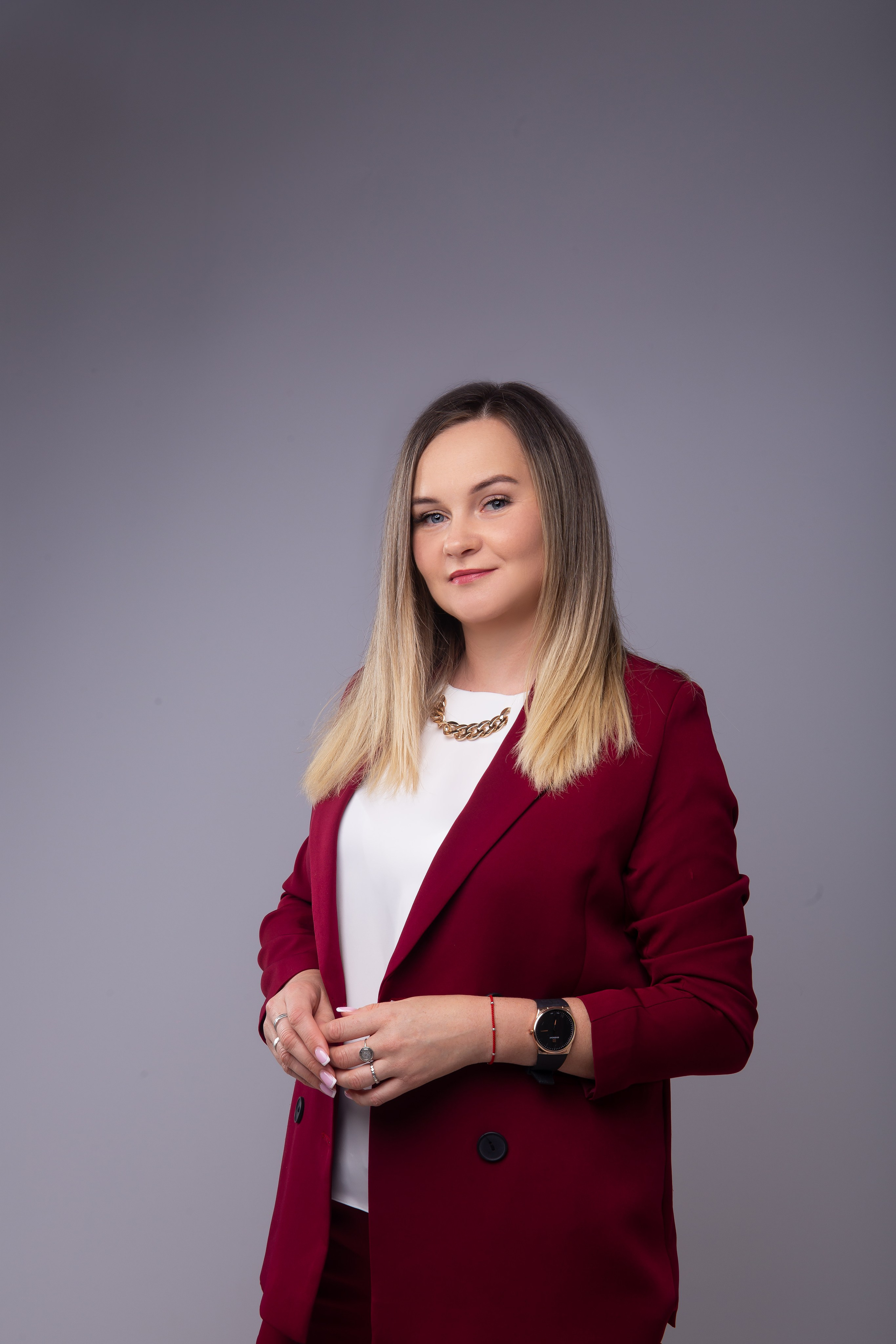 Деловая студийная съёмка. Фотограф Дмитров и МО Валентина Халикова