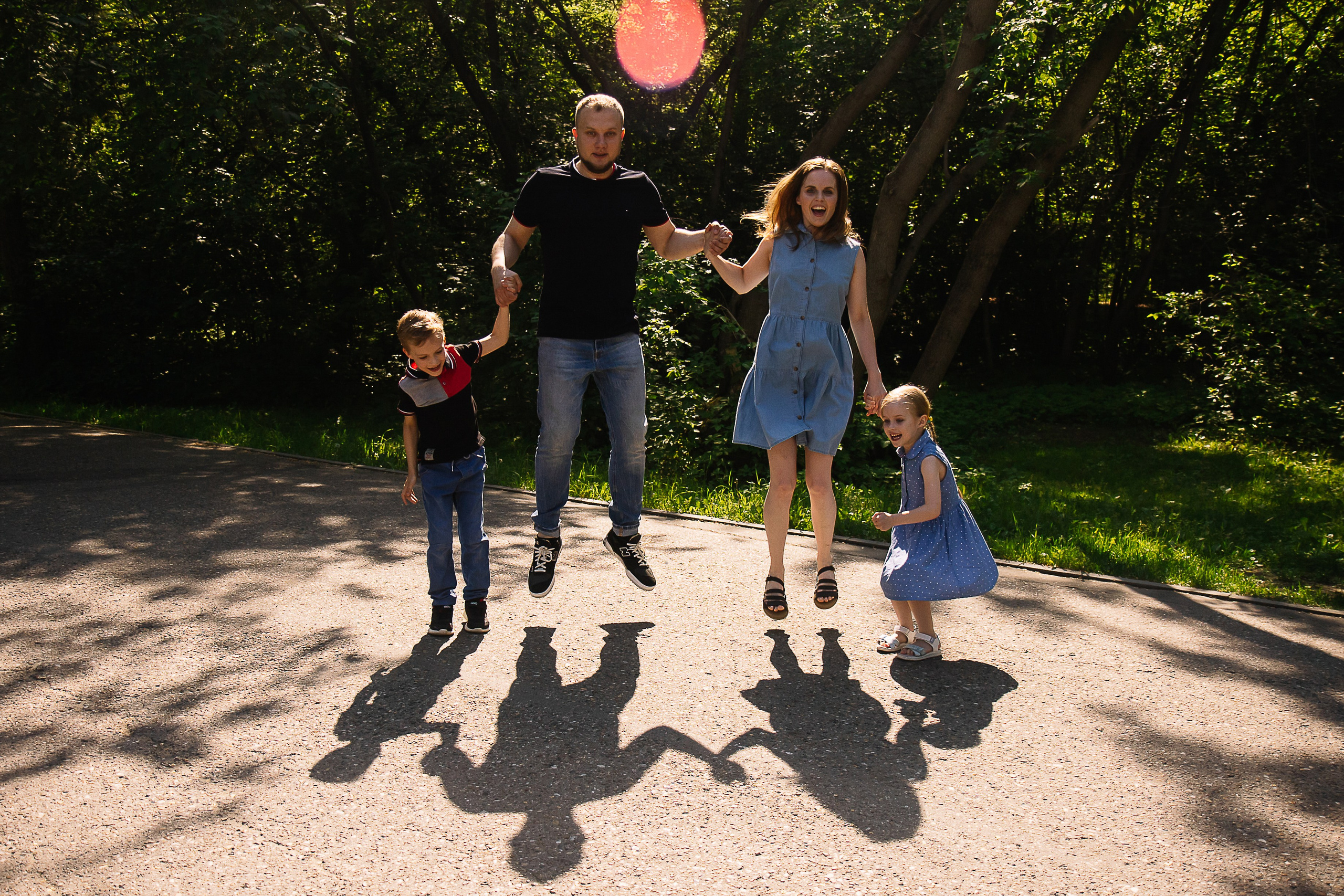 Летняя прогулка в Ботаническом саду города Томска. Семейный фотограф в Томске Максимова Екатерина