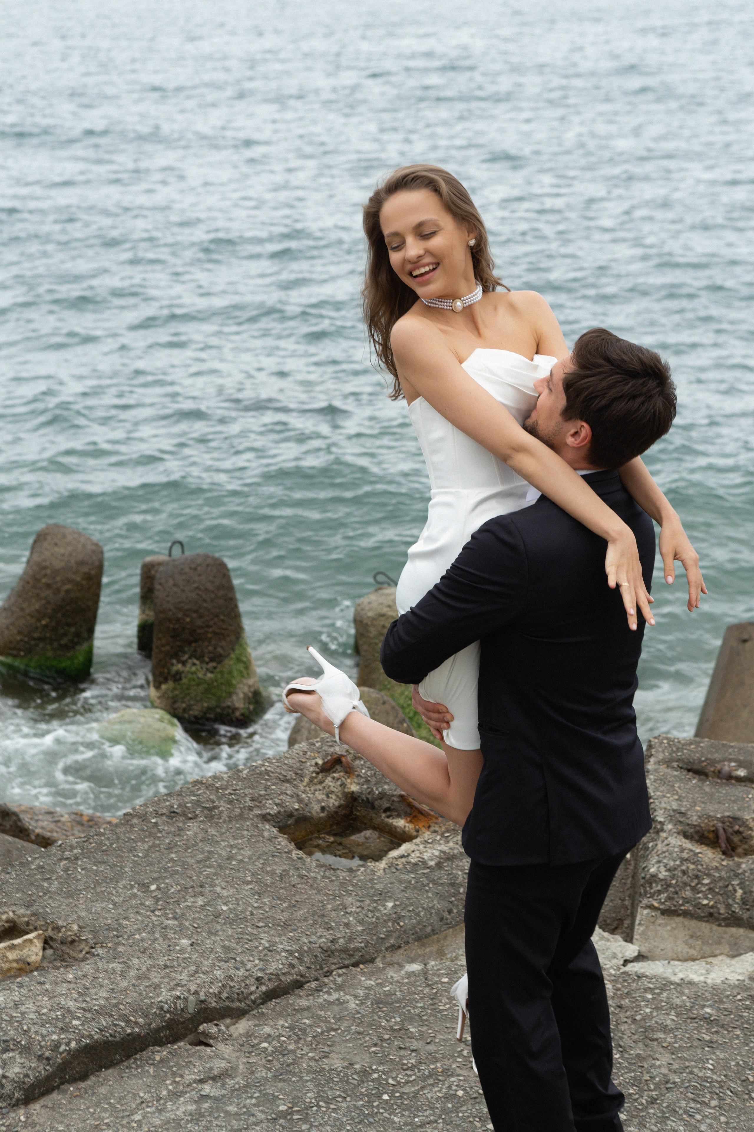 Свадебный фотограф в Сочи — Свадьба Дениса и Александры на берегу моря. Свадебный фотограф Ростов на Дону / Таганрог — Усачева Анастасия