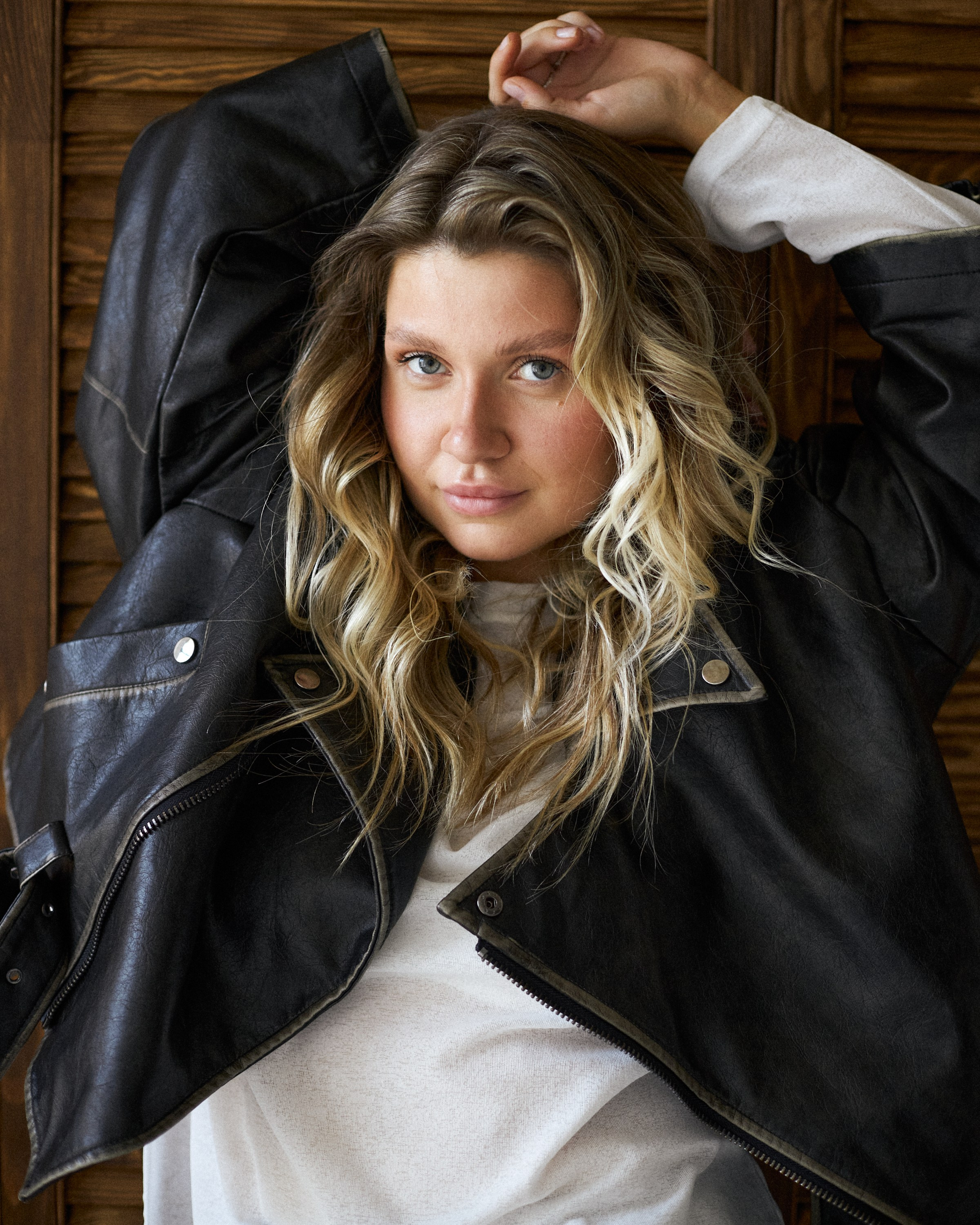 Лиза. Фотограф Екатеринбург Анастасия Жерновская | Маркетплейсы и нейрофото