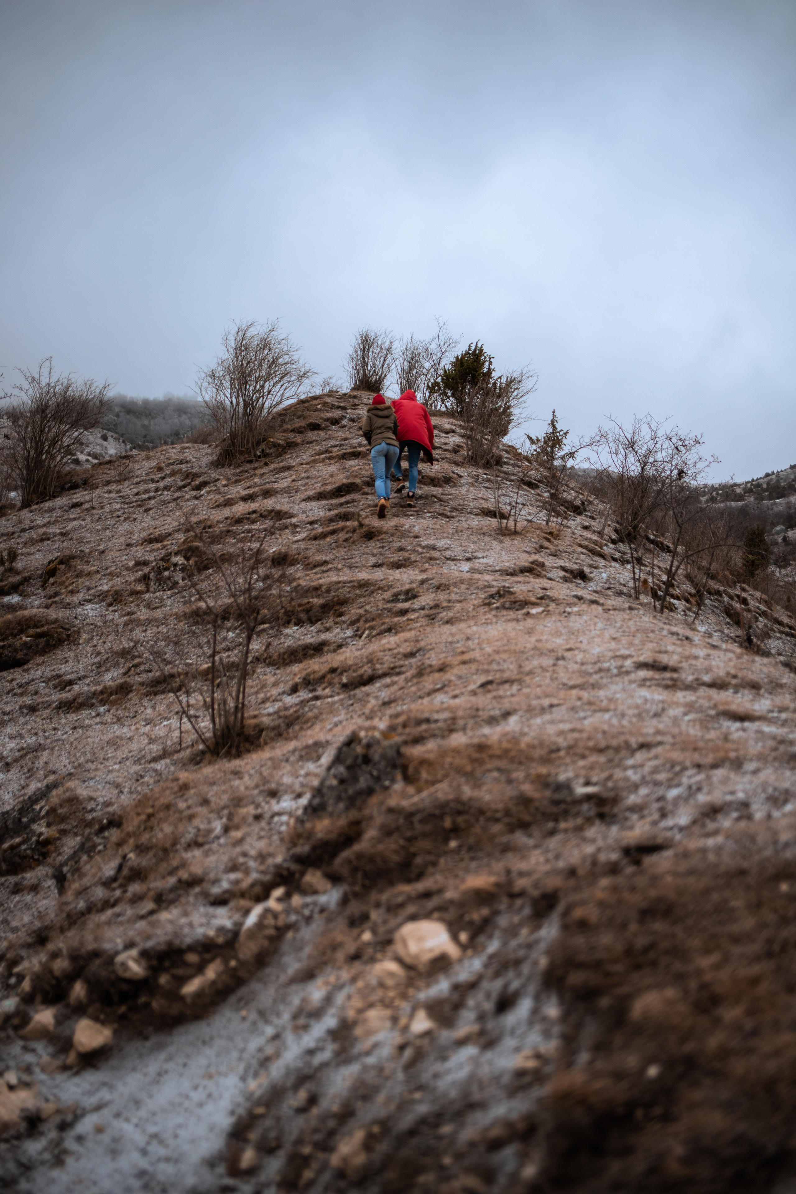 Dawn in the mountains. Wedding and family photographer