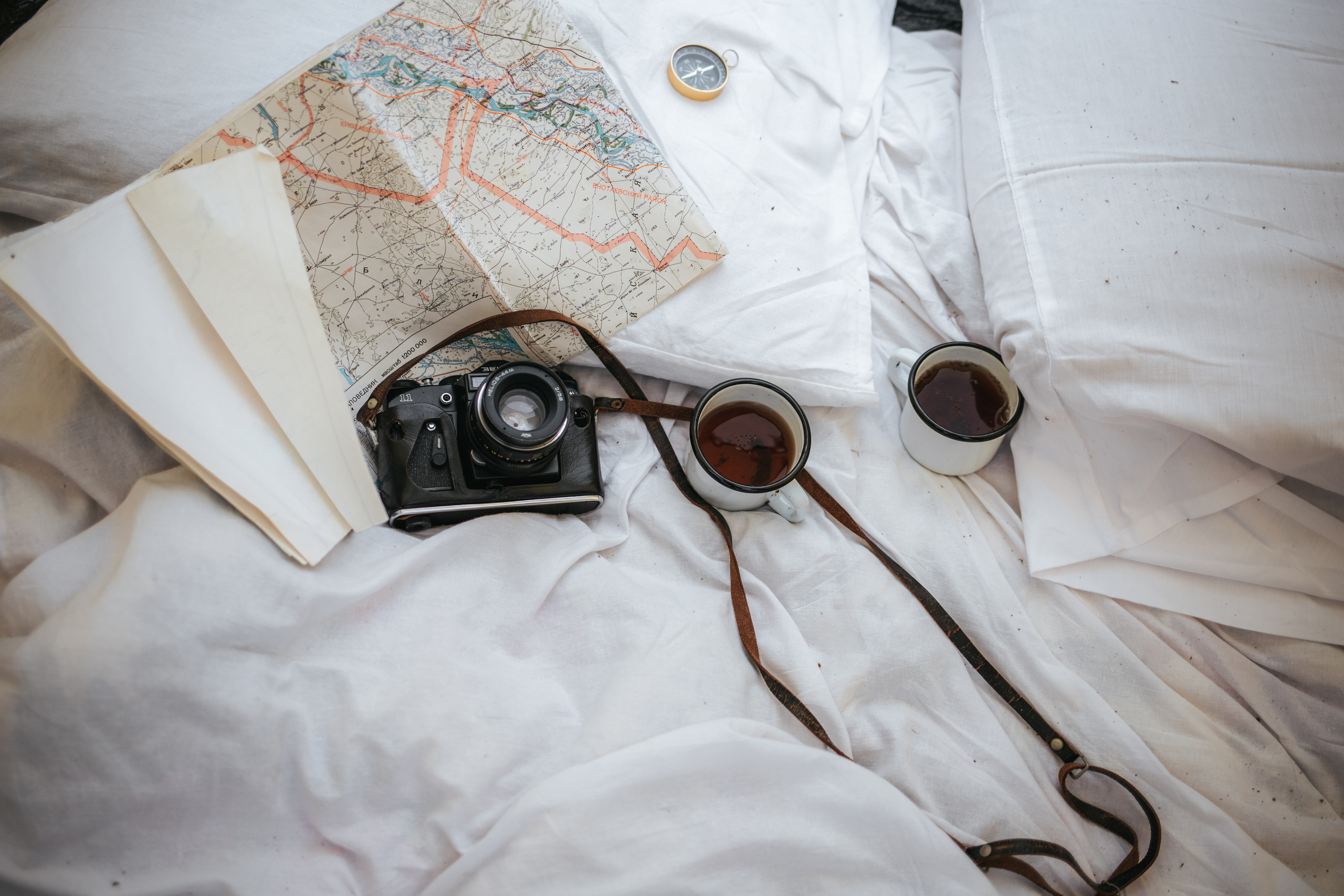 Dawn in the mountains. Wedding and family photographer