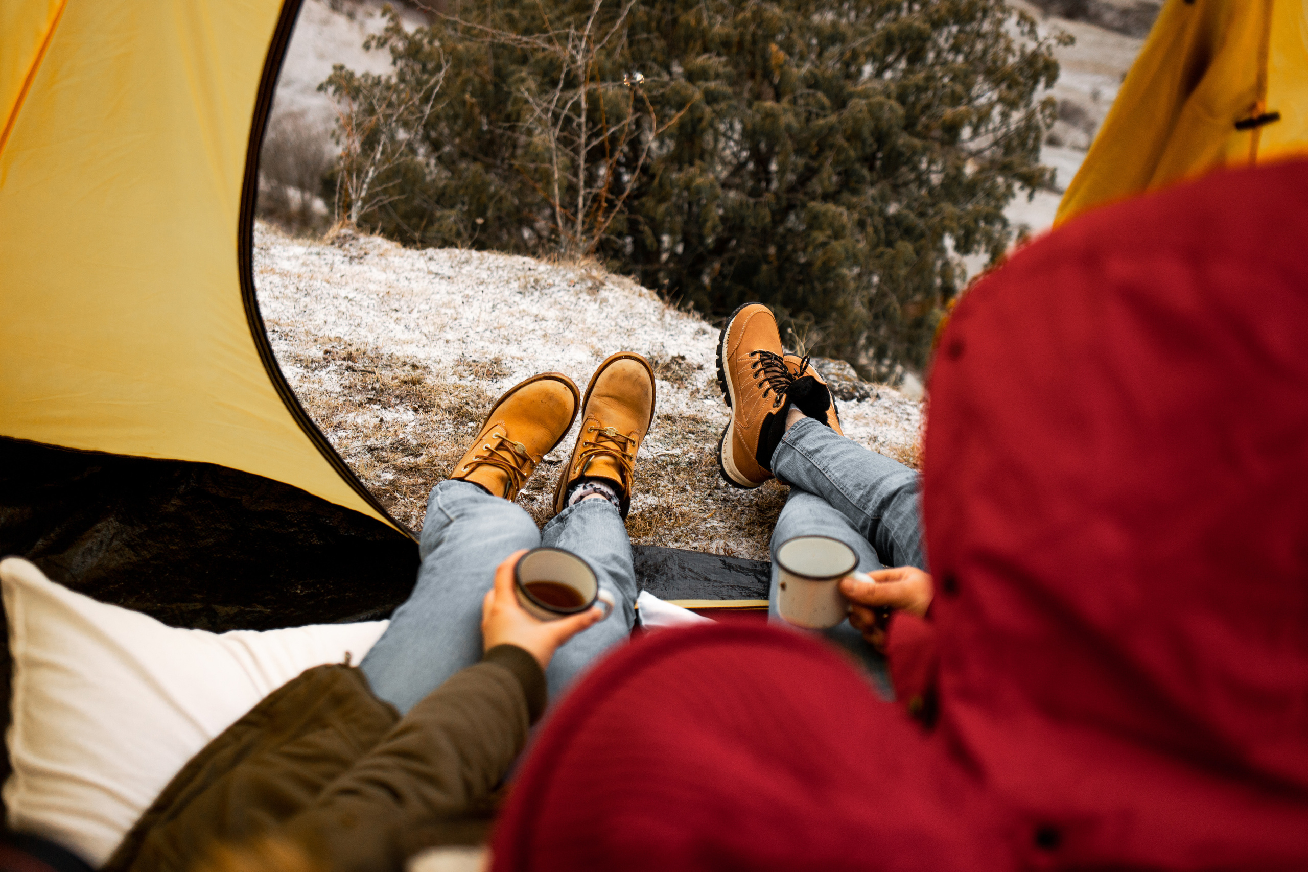Dawn in the mountains. Wedding and family photographer