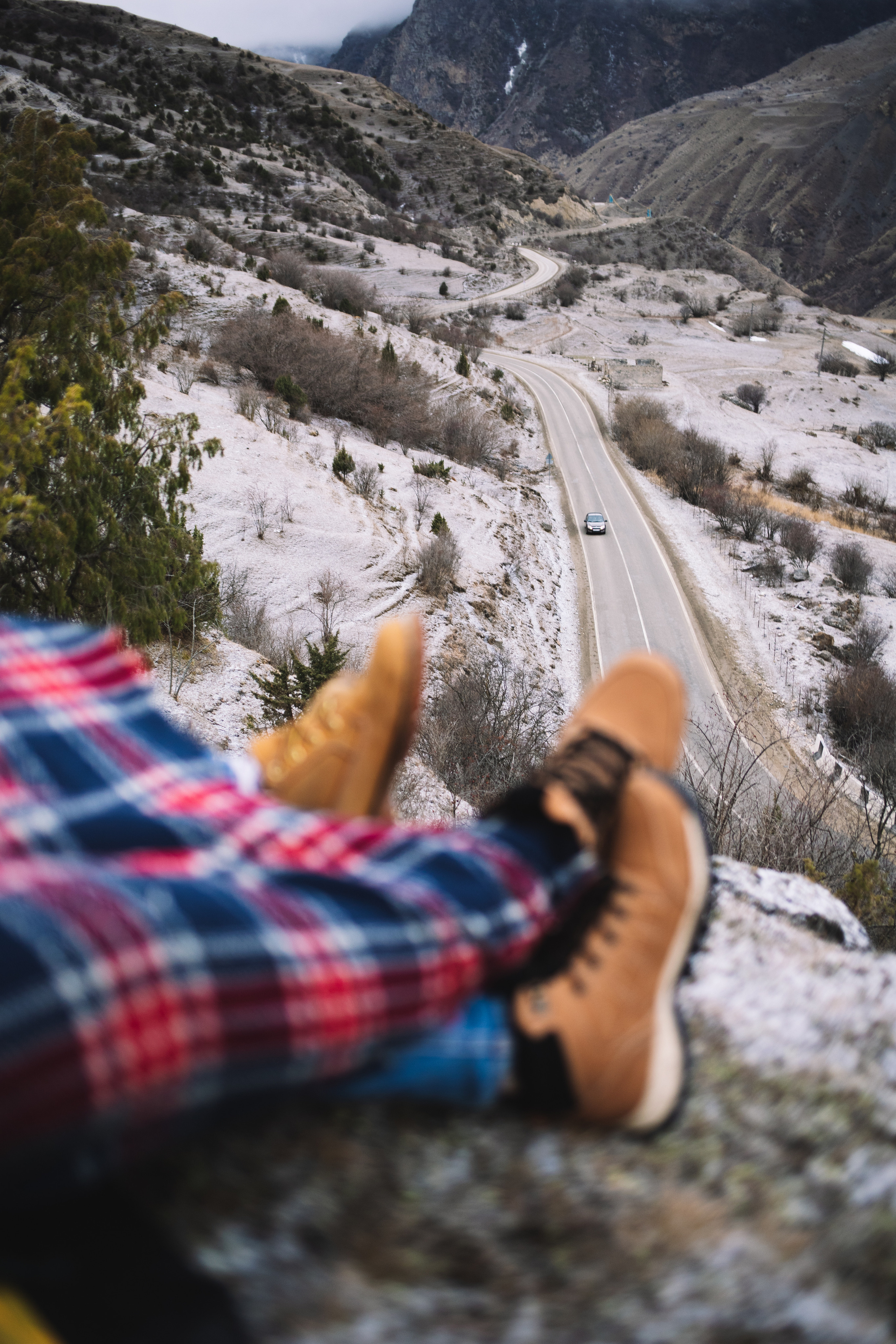 Dawn in the mountains. Wedding and family photographer