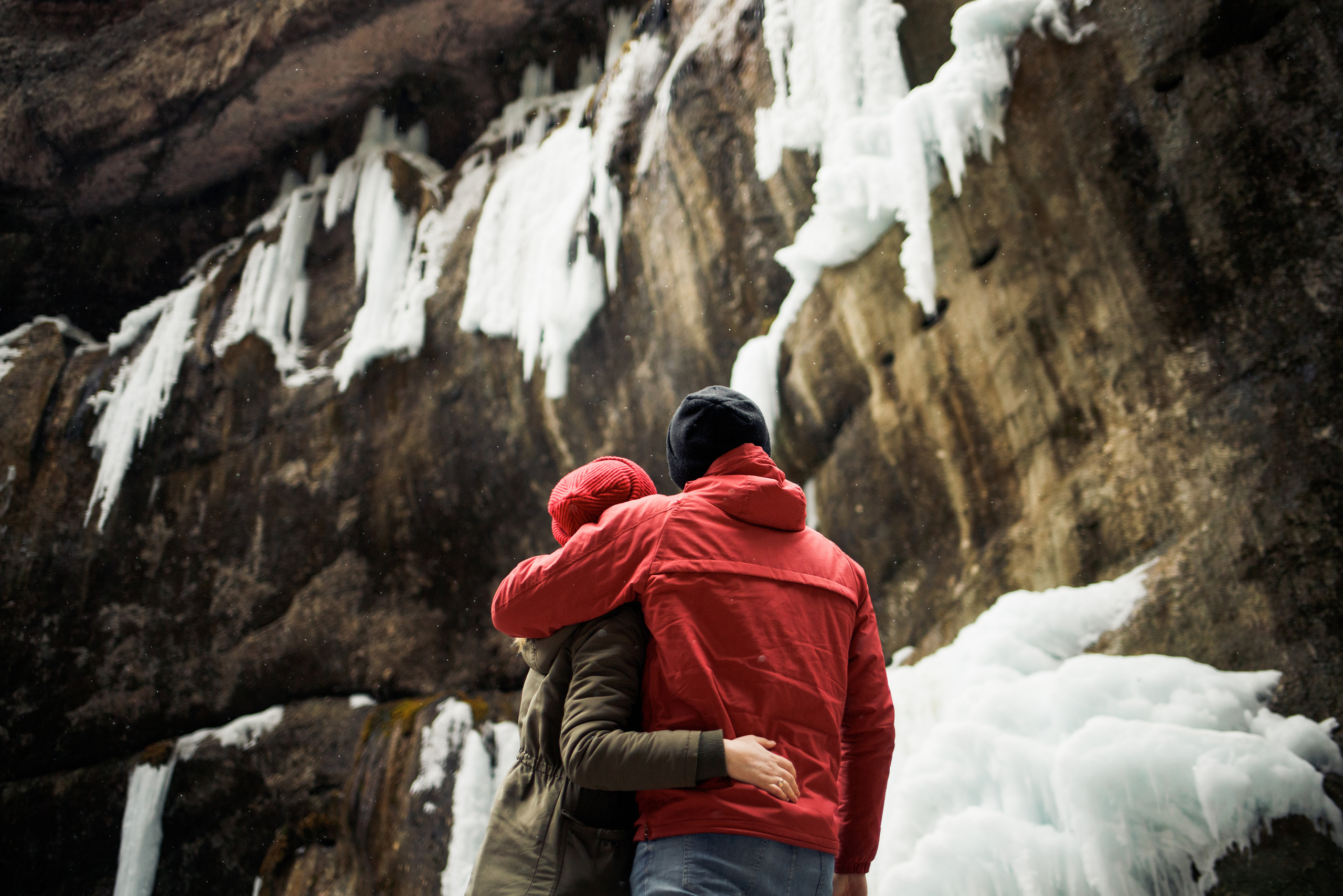 Dawn in the mountains. Wedding and family photographer