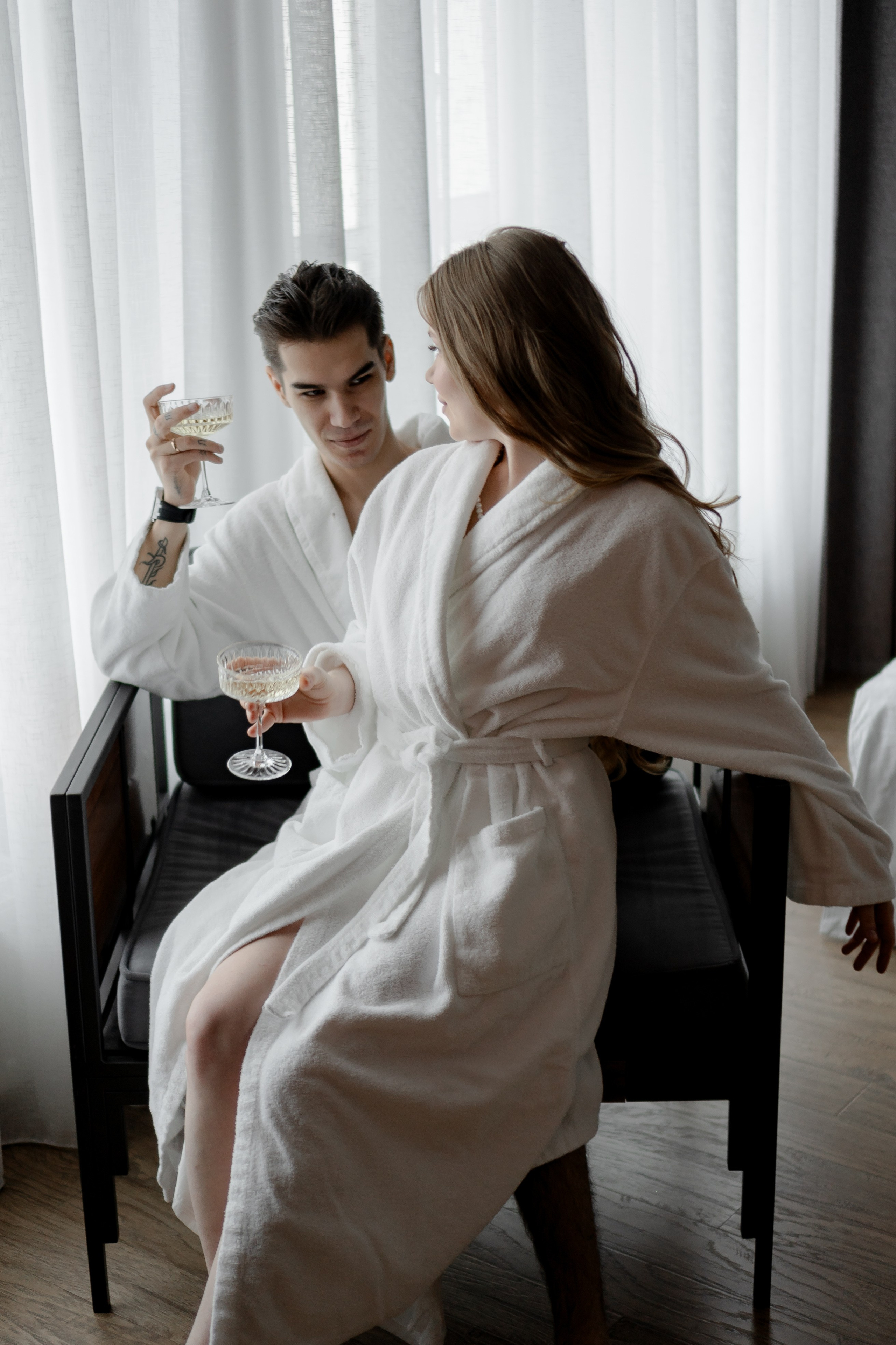 УТРО ЖЕНИХА И НЕВЕСТЫ (СНЯТО В СИБИРЕ В НИЖНЕВАРТОВСКЕ). Профессиональный фотограф, Санкт-Петербург — Виктория Богомолова