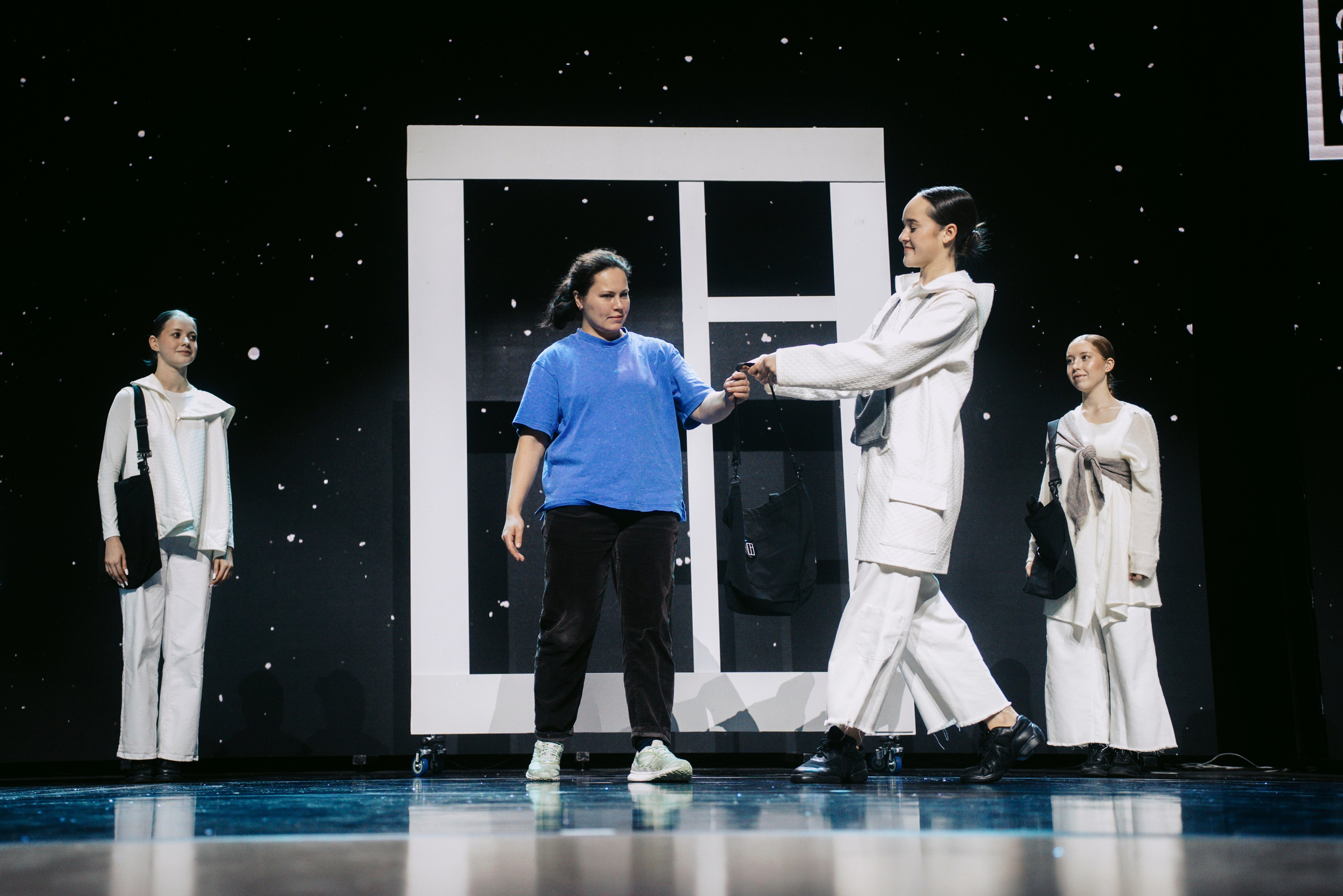 Окно. Главная