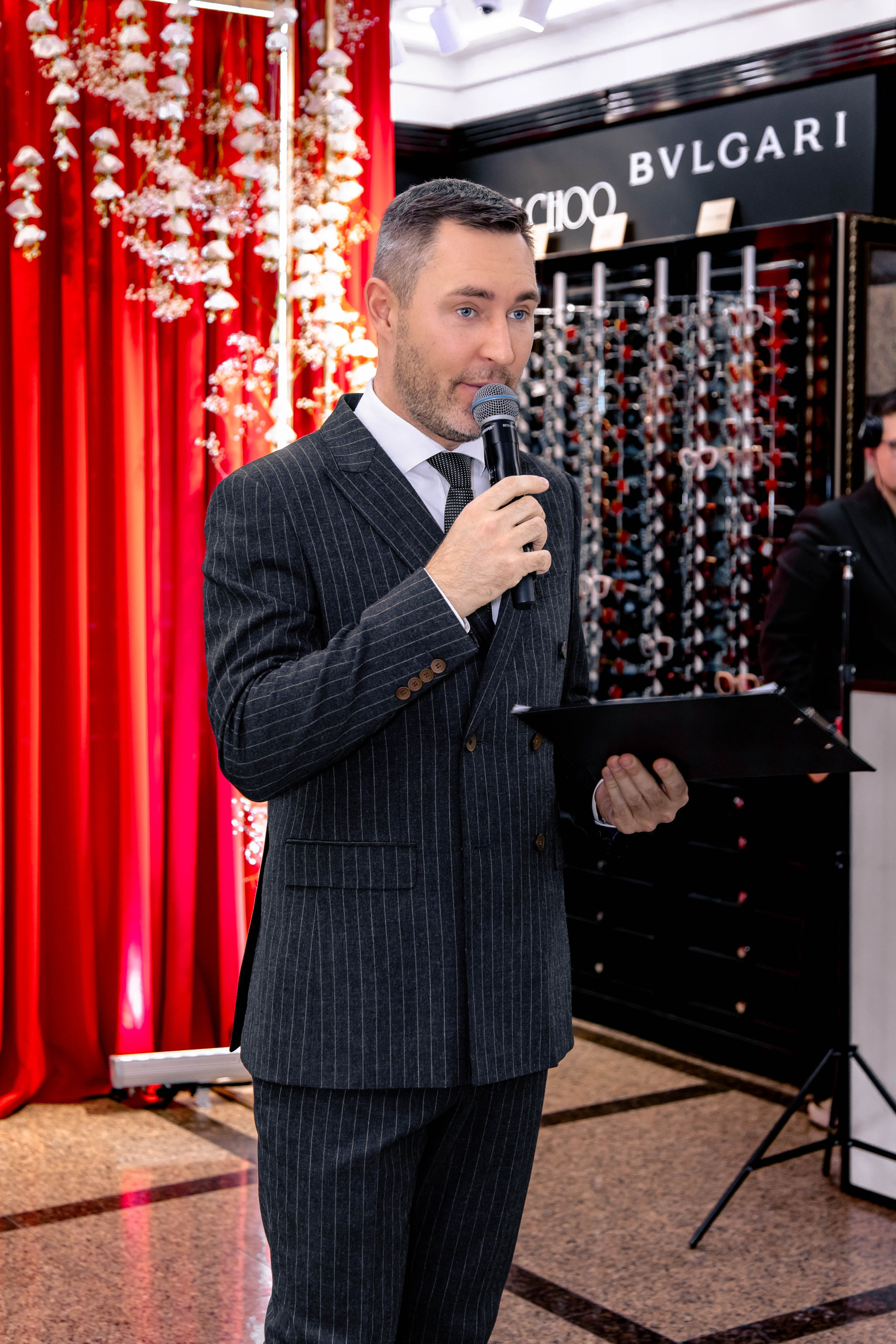 ЗОЛОТОЕ ВРЕМЯ ЛЮКС. МЕДИА-РЕСУРС ХАБАРОВСК / Фотоотчеты / Репортажи / События