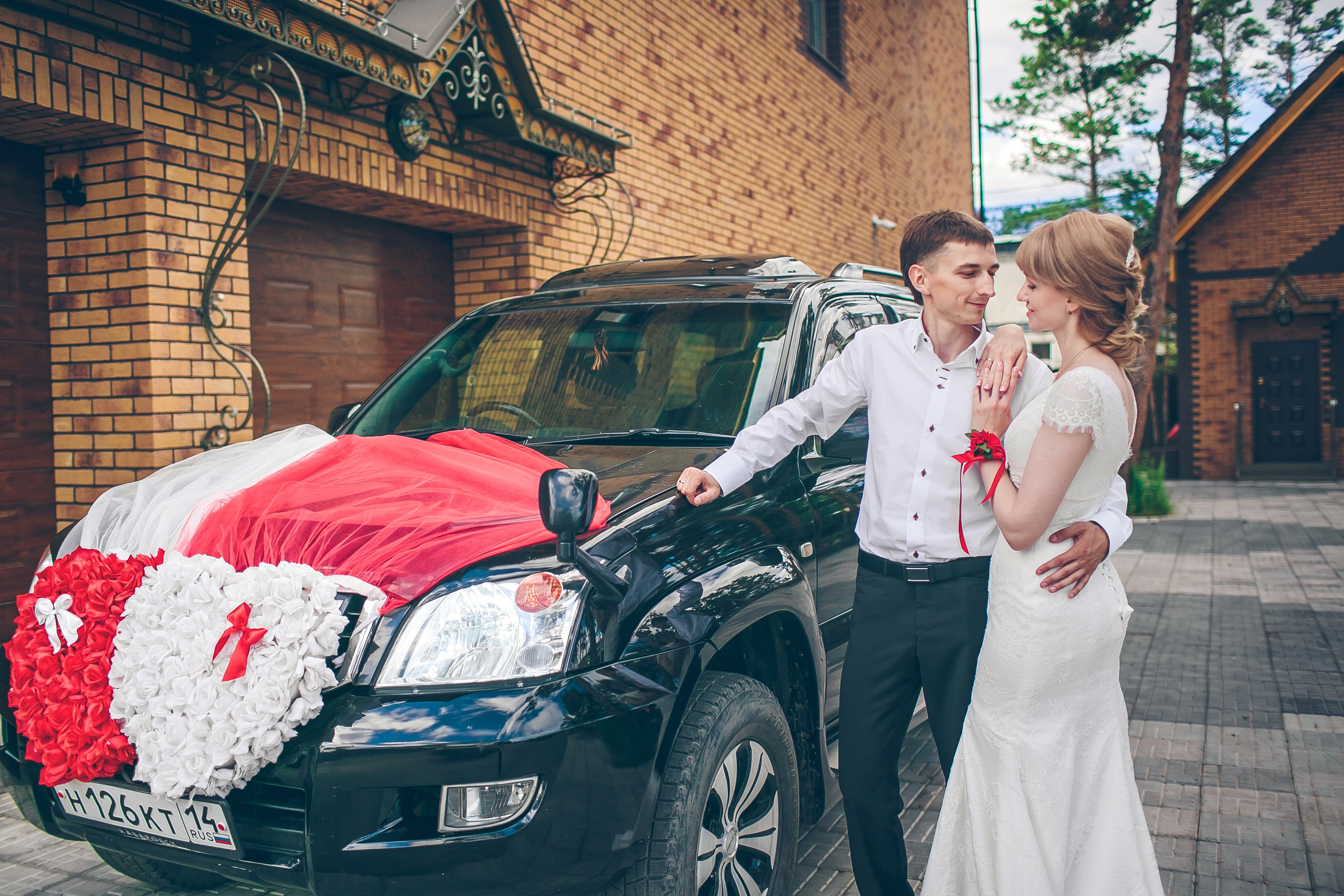 Летнее свадебное фото. Фотограф Надежда Куин, Якутск