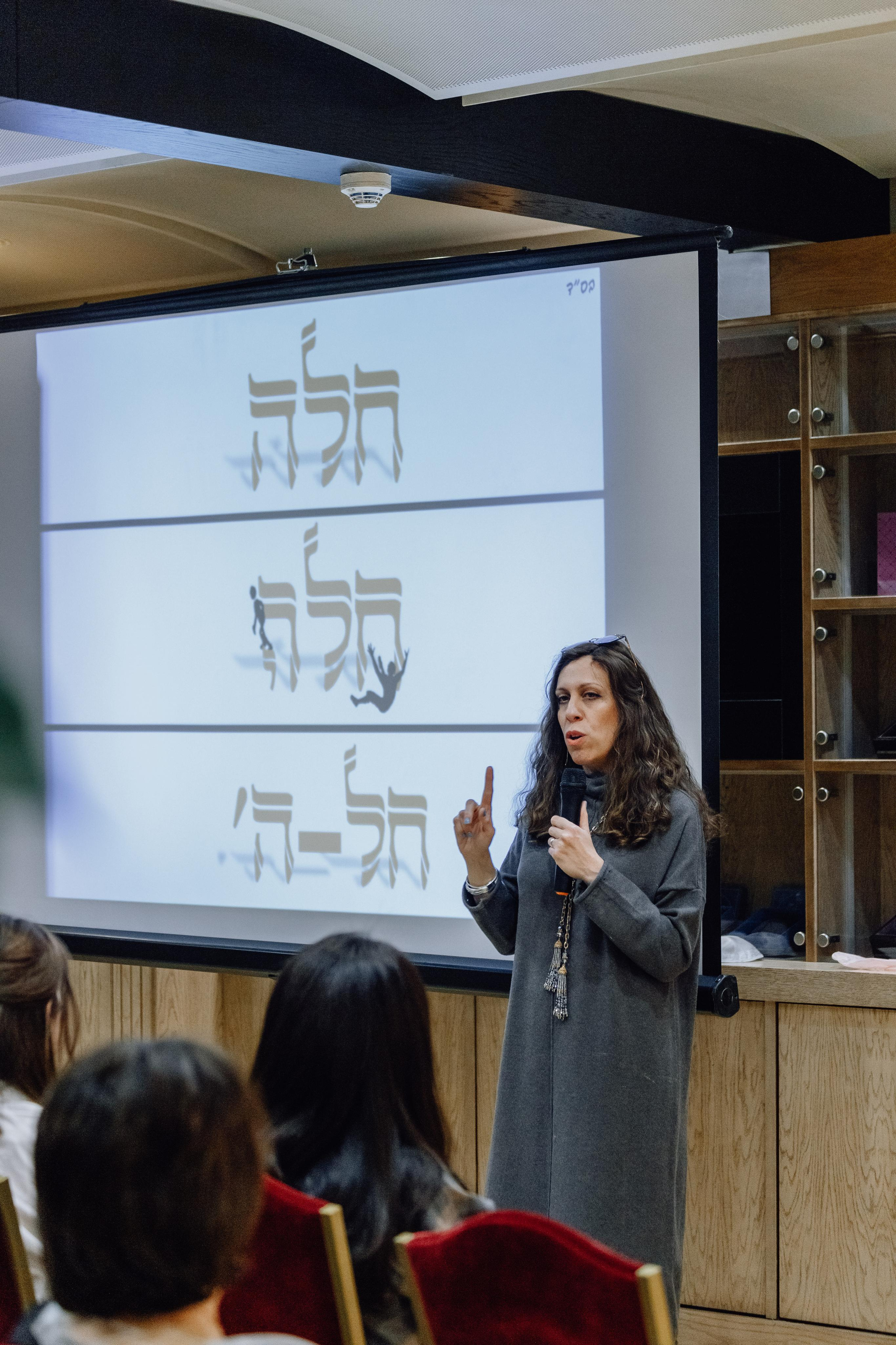 Женская встреча в МЕОЦ. Антон Ляпунов фотограф Вашего события в Москве