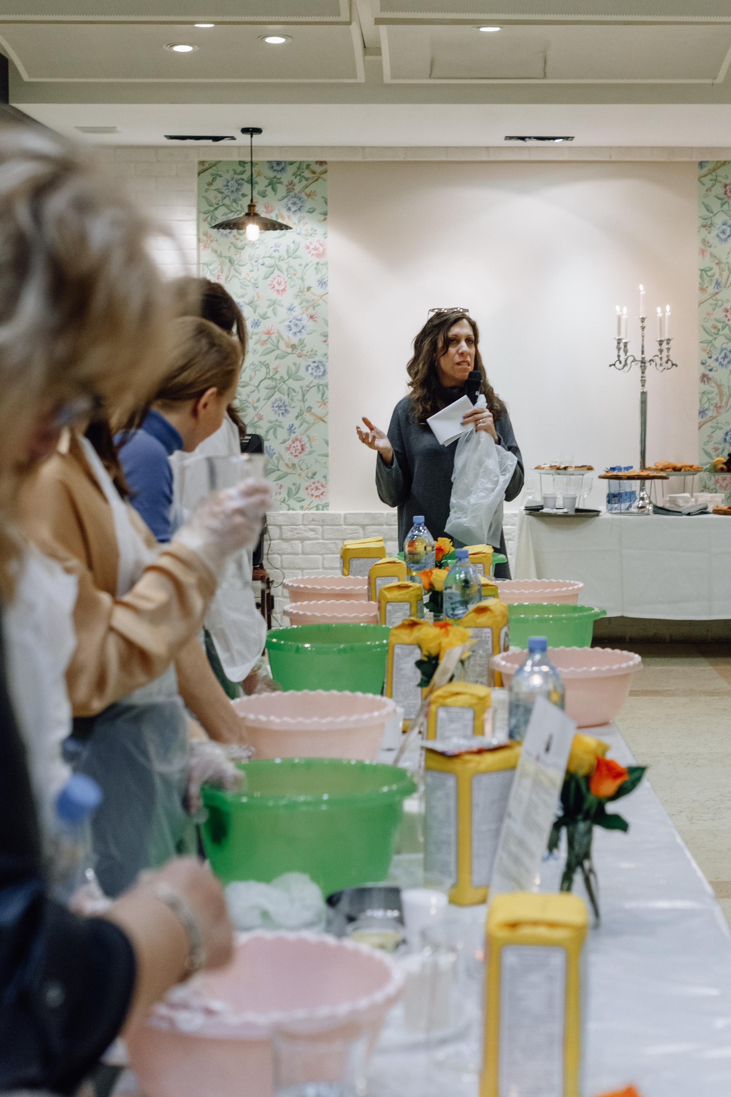 Женская встреча в МЕОЦ. Антон Ляпунов фотограф Вашего события в Москве