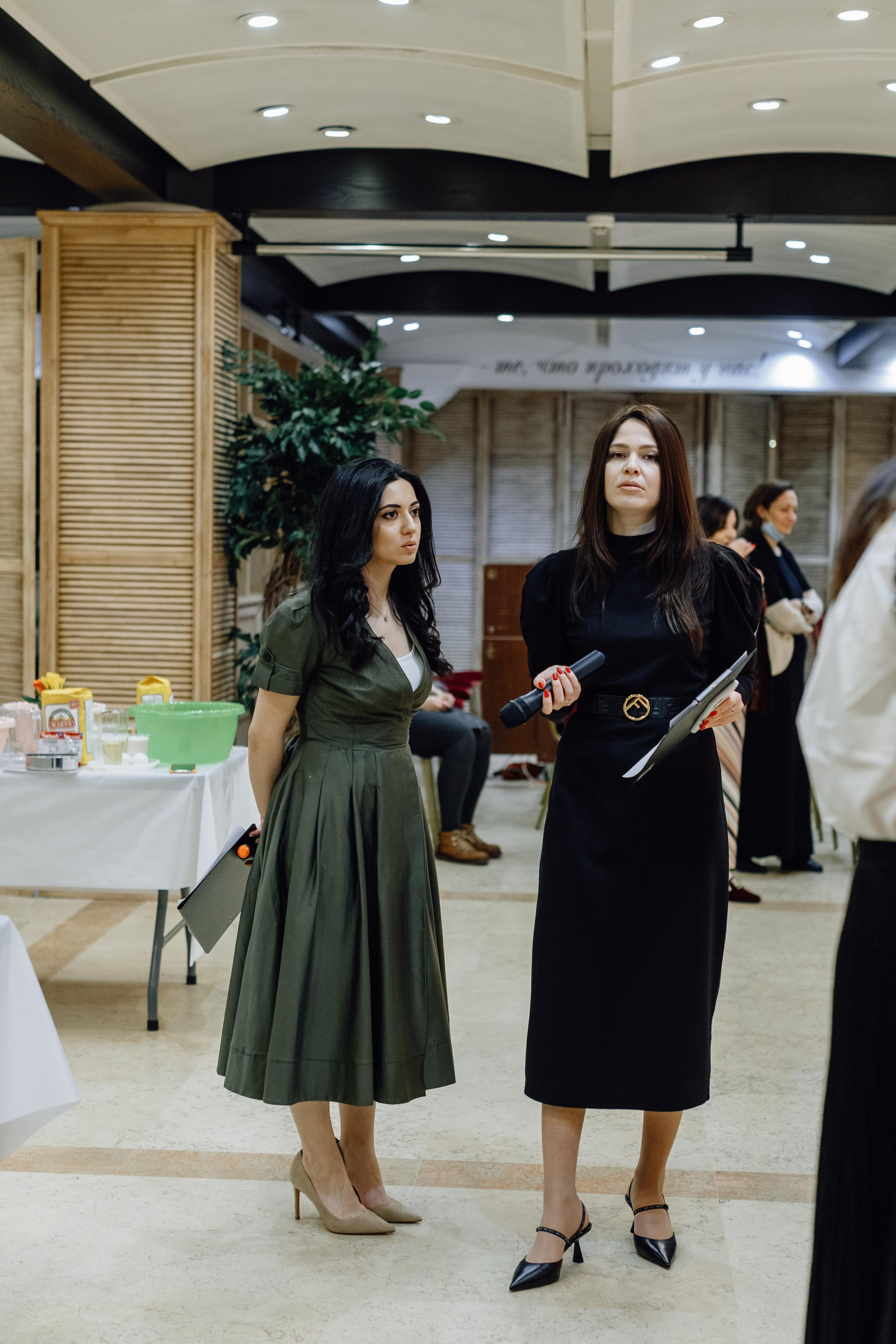 Женская встреча в МЕОЦ. Антон Ляпунов фотограф Вашего события в Москве