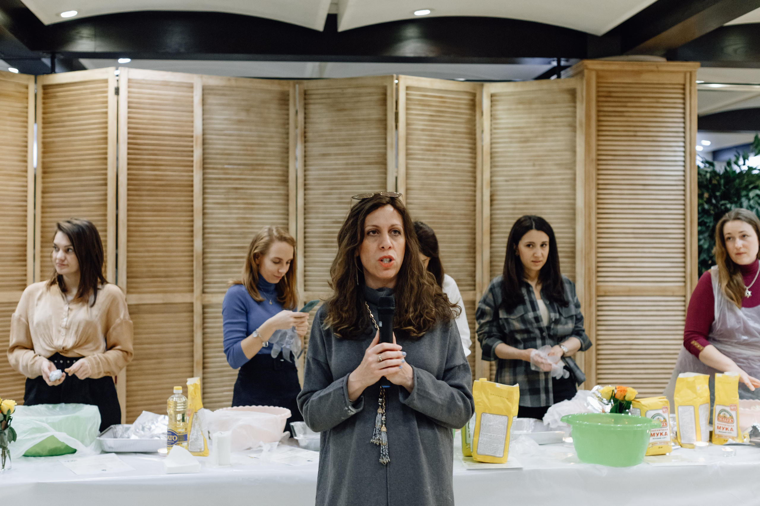 Женская встреча в МЕОЦ. Антон Ляпунов фотограф Вашего события в Москве