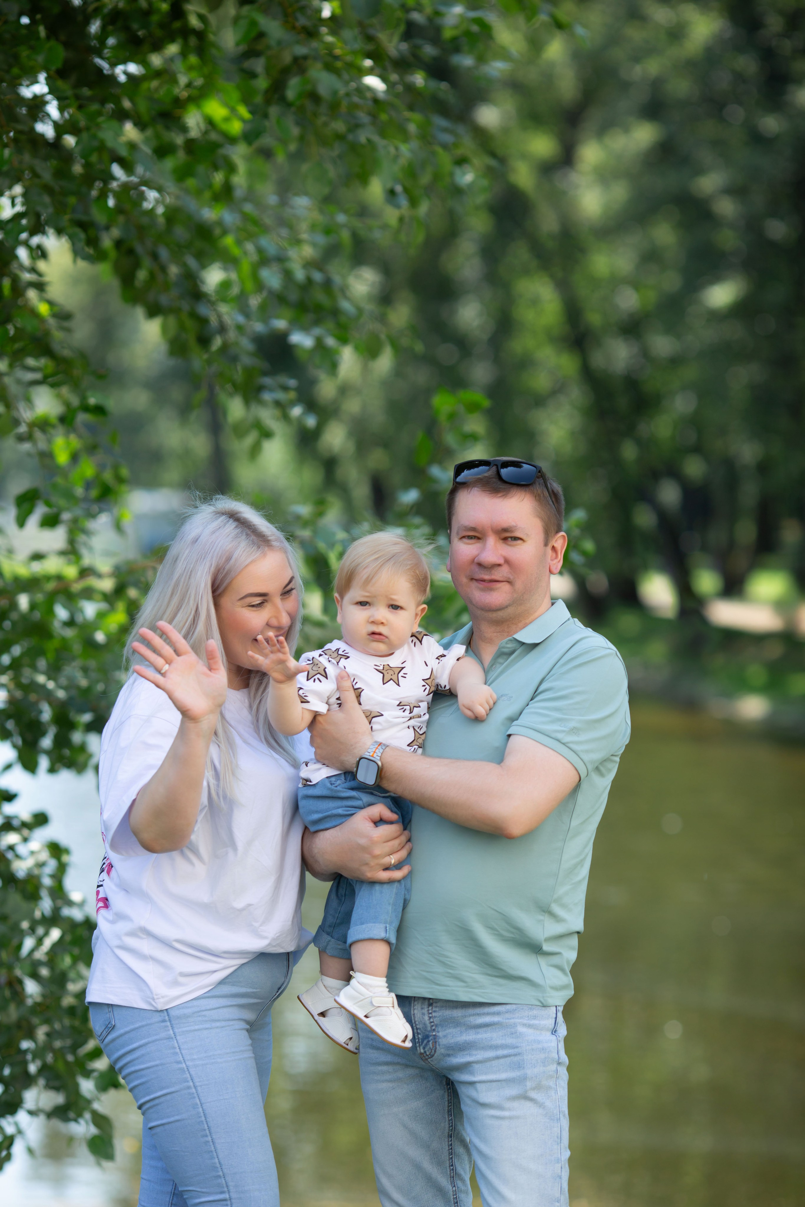 Семейная фотосессия Святослава в парке. Семейный и детский фотограф Анна Петракова