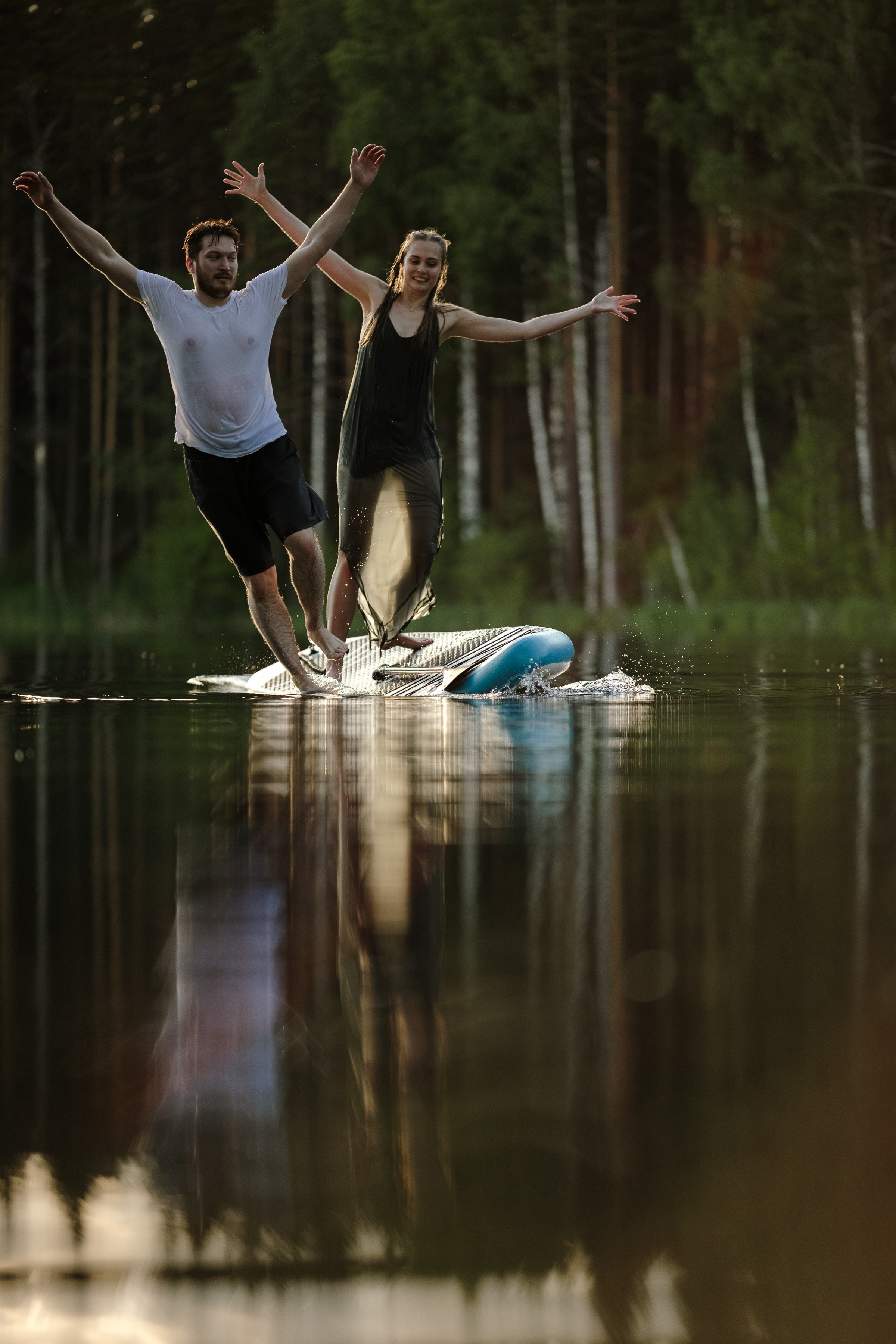 Петя и Лина, на сапах. Интерьерный фотограф и видеограф в Санкт-Петербурге Вадим Балбашевский