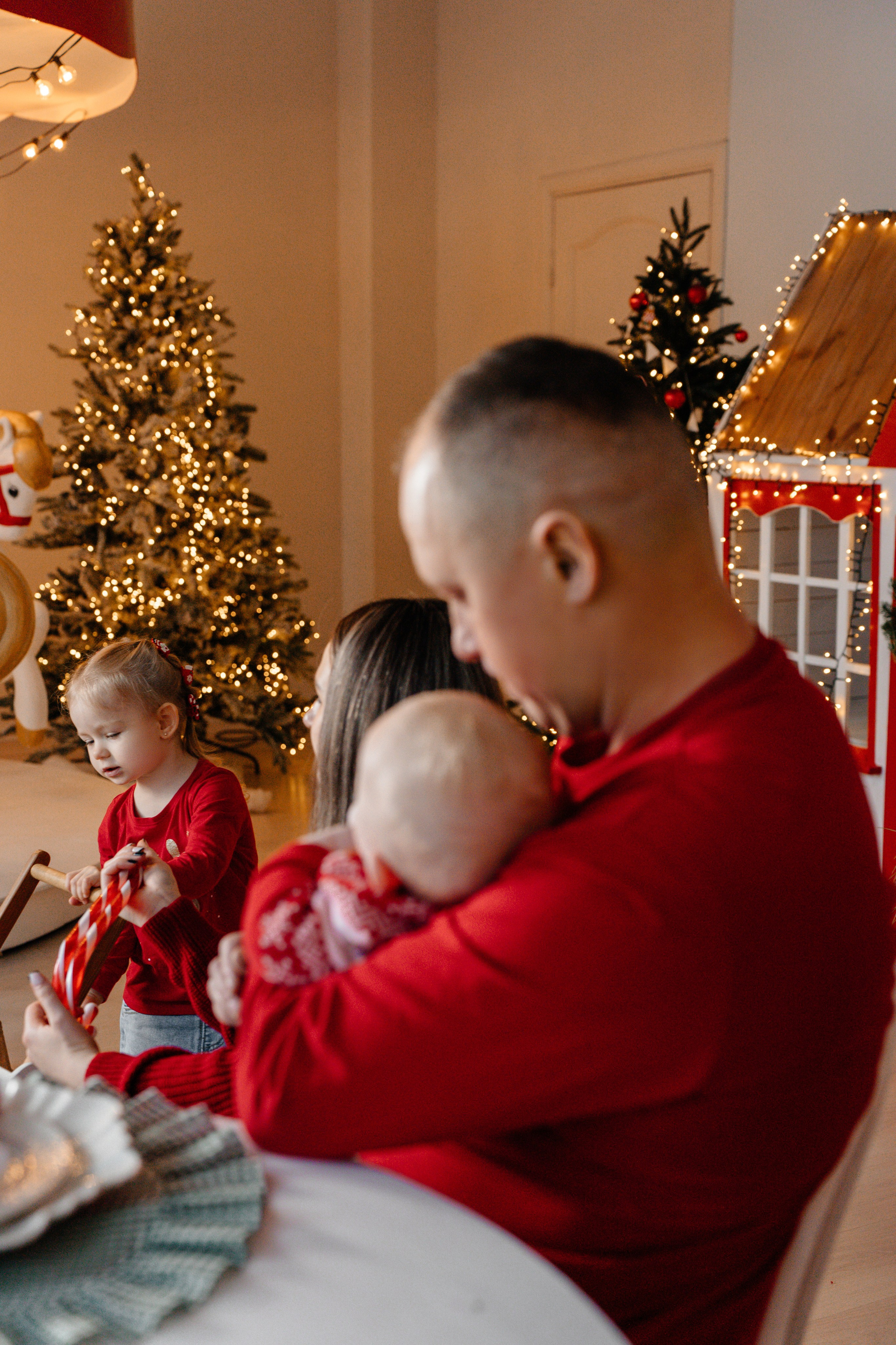 Семейная новогодняя история. Ваш семейный фотограф в Минске — Вика Трегубова