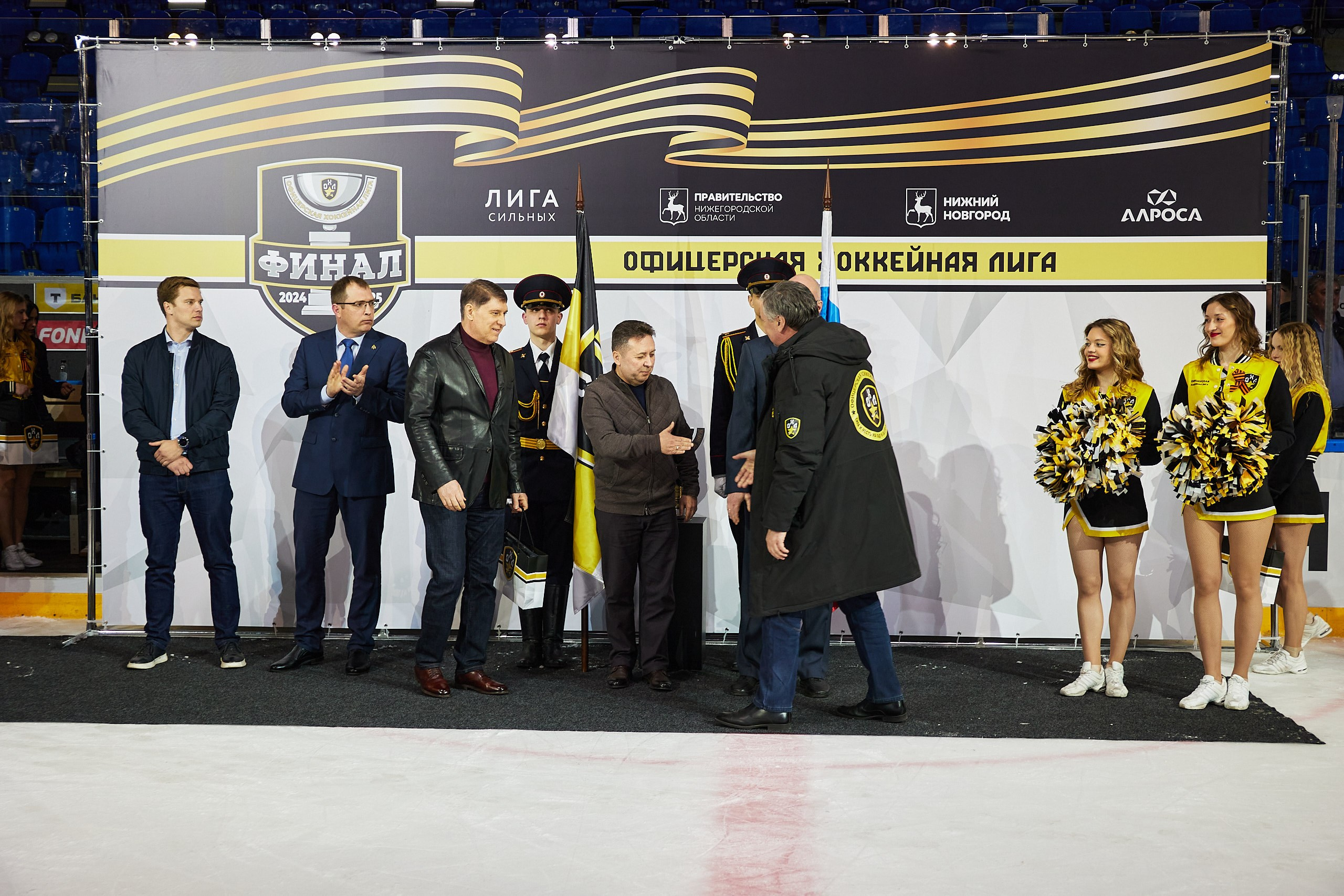 Репортаж. Офицерская хоккейная лига 2025 год. Спортивный фотограф Некрасов Денис