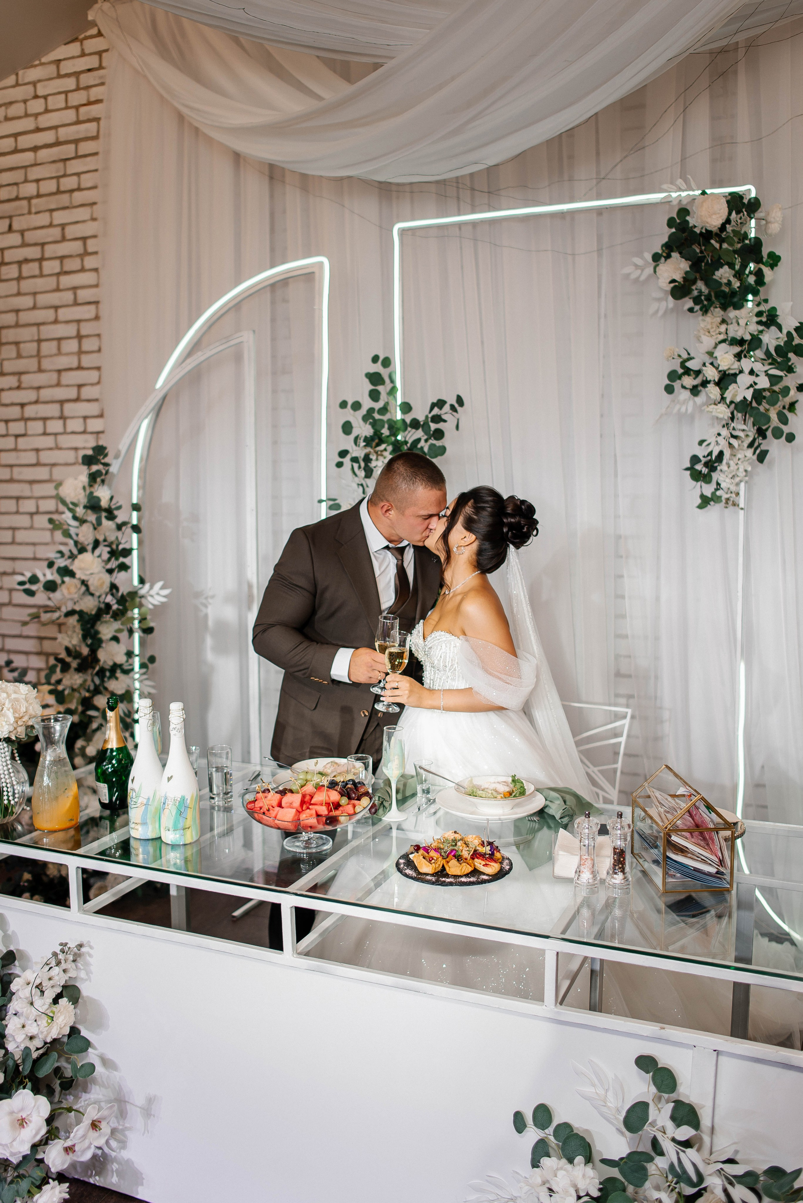 Павел и Елизавета. Свадебный фотограф Курск Артем Духтанов