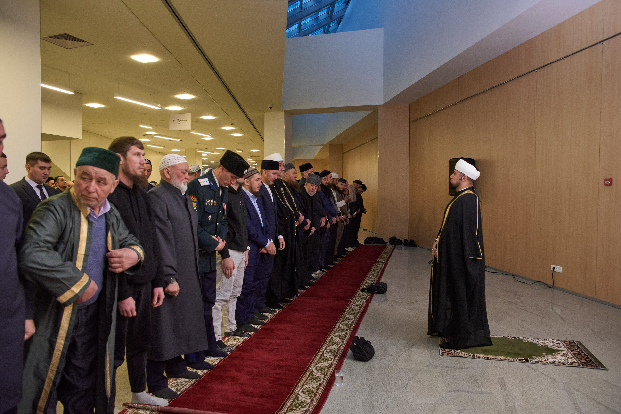 Репортажный фотограф на юбилей корпоратив, мероприятия в Уфе. Свадебный фотограф Тимур Хабибуллин