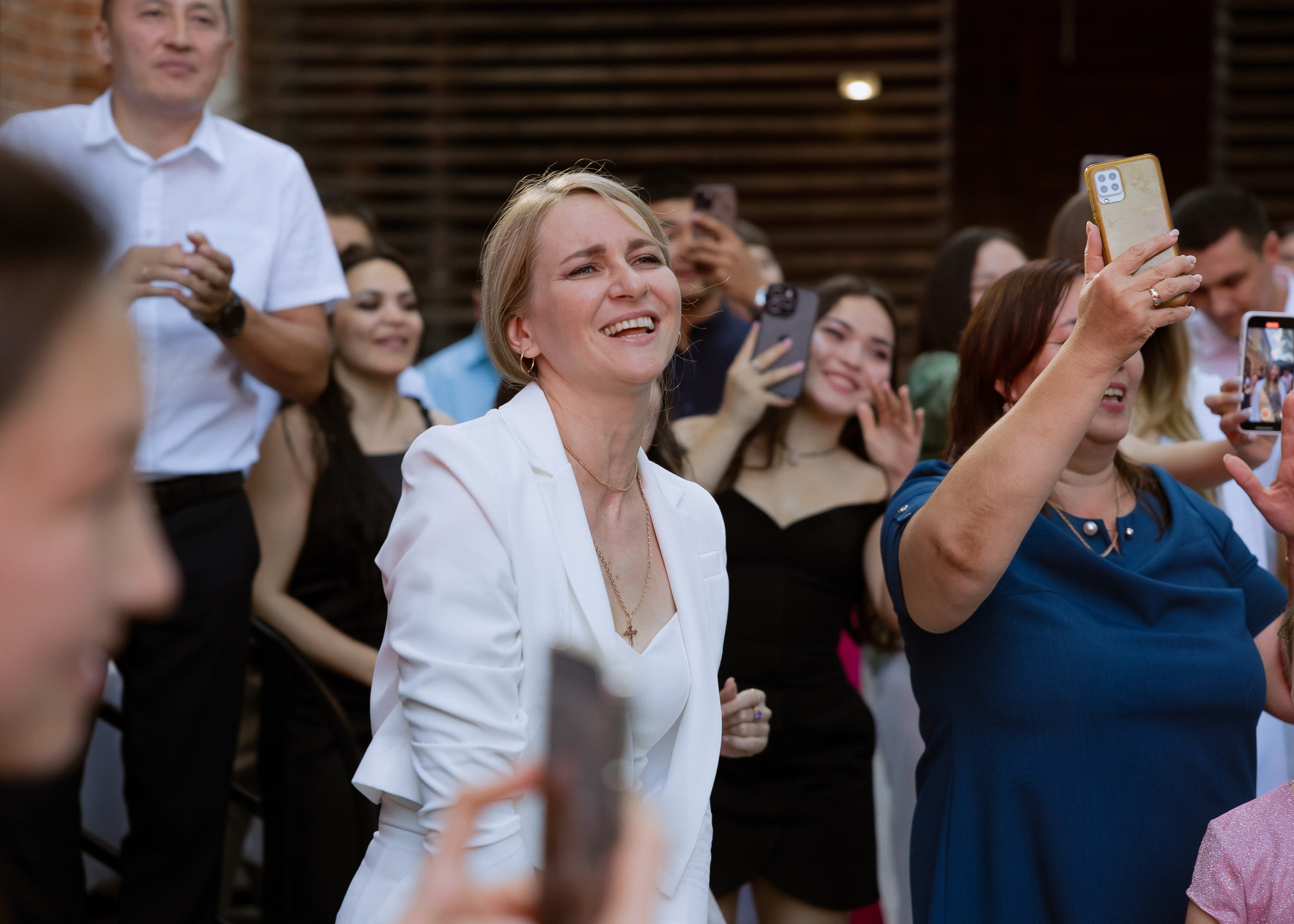 Дмитрий и Алита. Фотограф Эмиль Исякаев