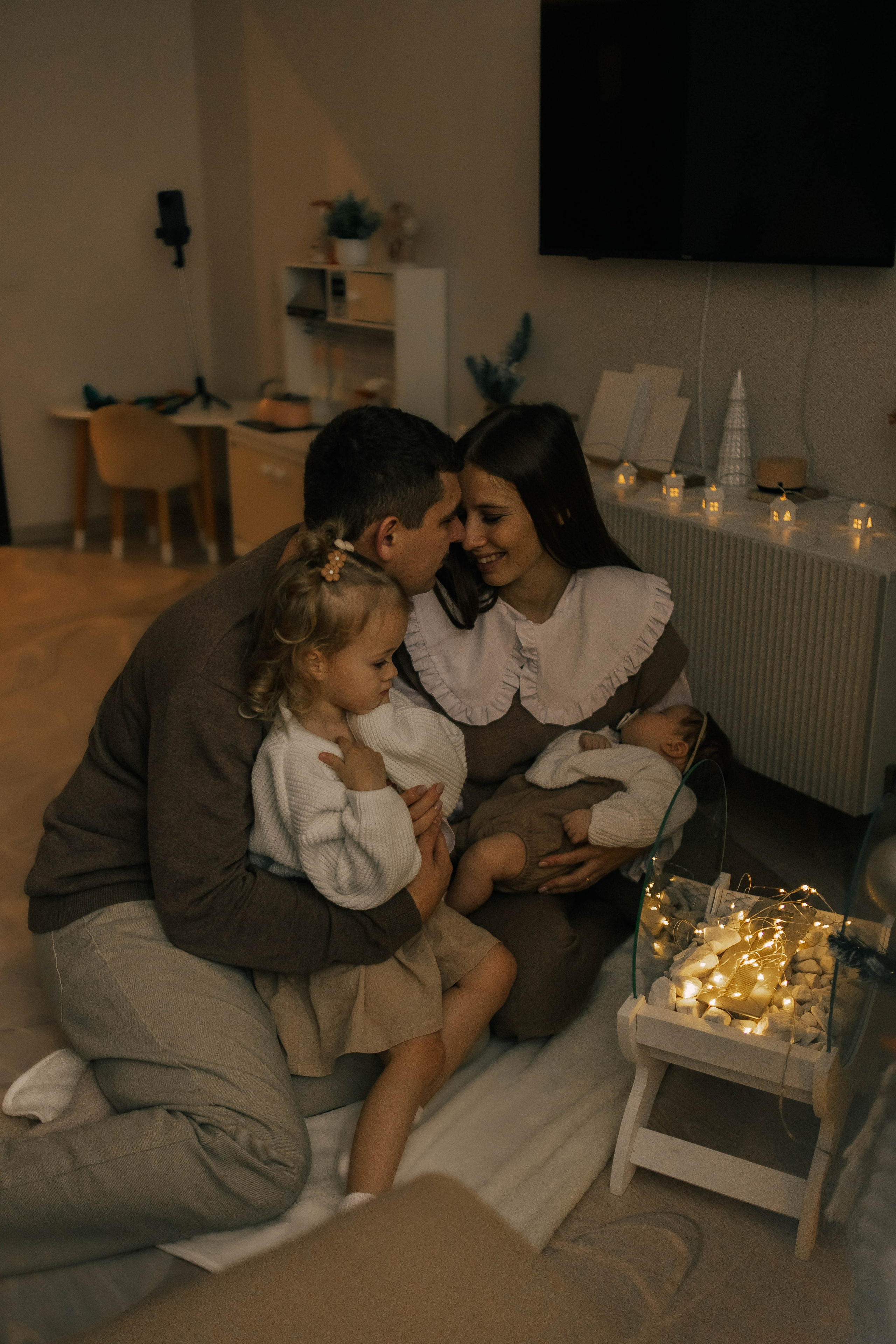 Анастасия, Андрей, Ариша и Анюта. Главная