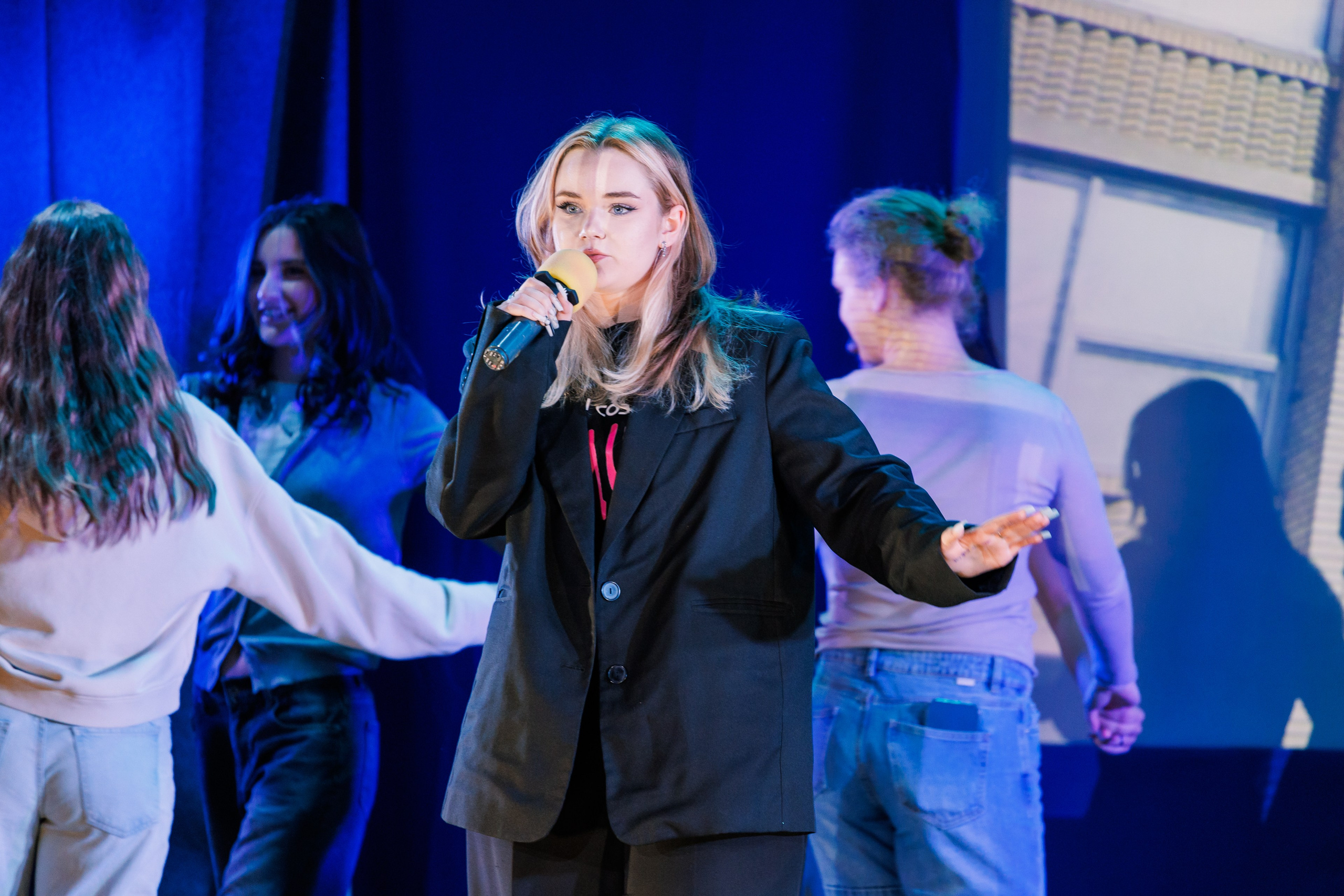 Поэтический вечер МАИ 2025. Фотограф в Москве Дмитрий Емельянов