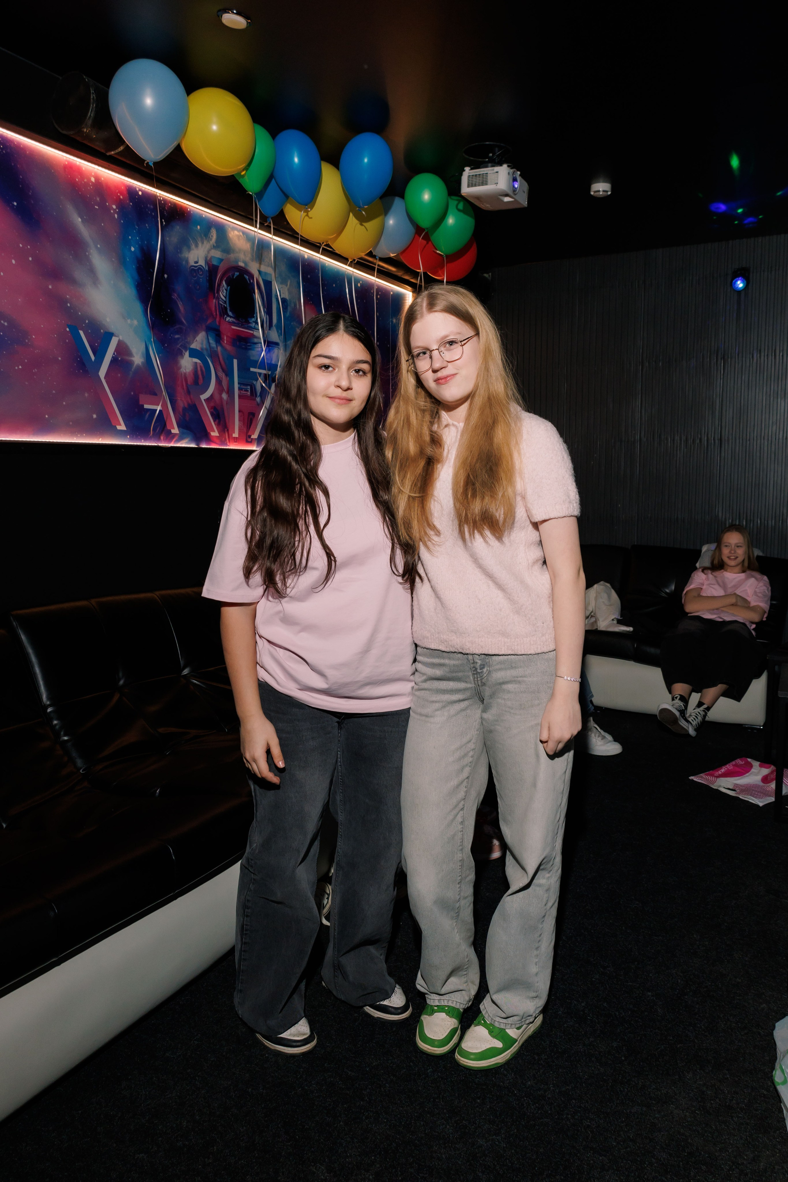 День Рождения в караоке. Фотограф в Москве Дмитрий Емельянов