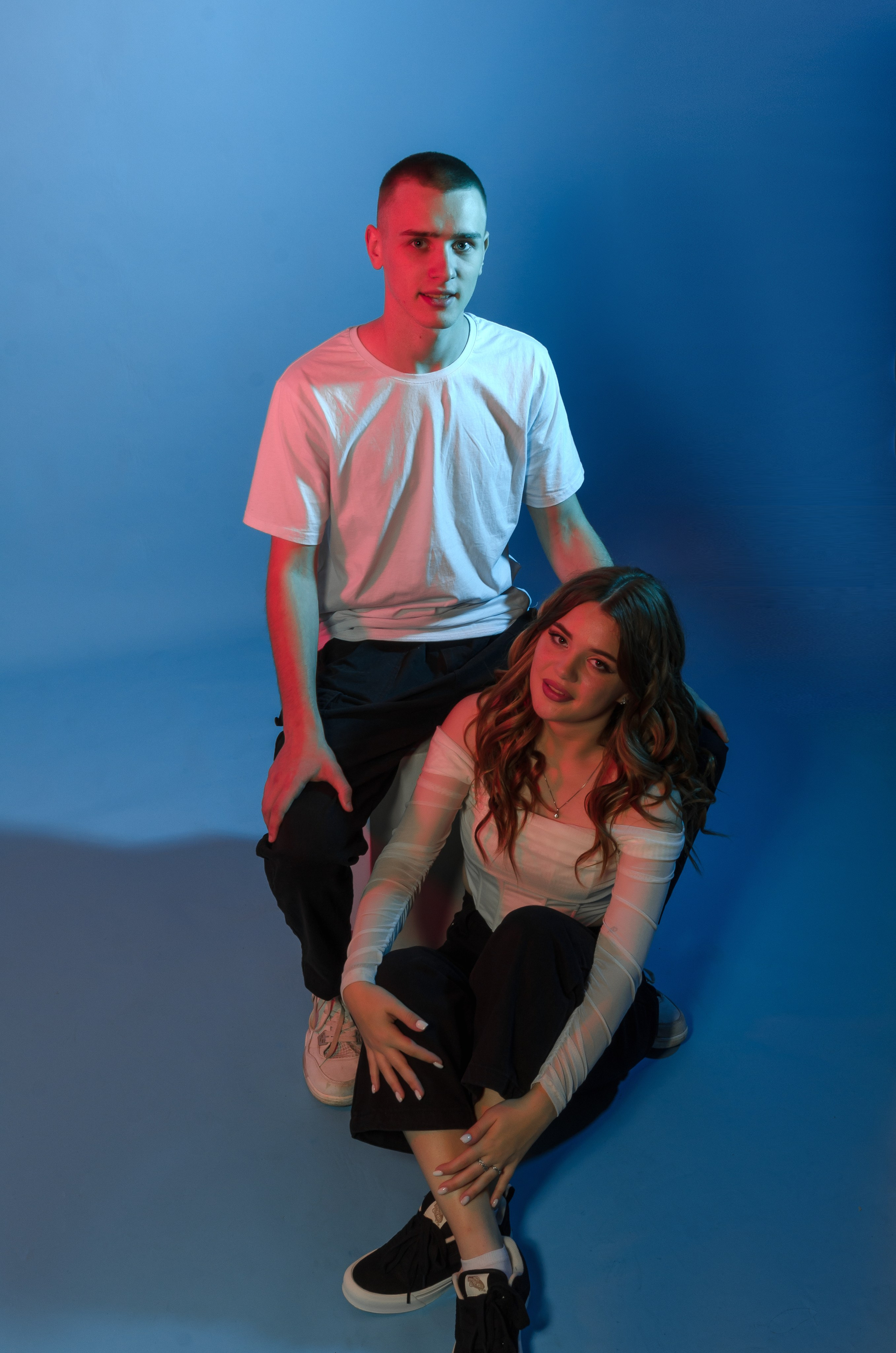 Съемки в студии. Индивидуальные, семейные, студийные съемки в Серпухове и за пределами