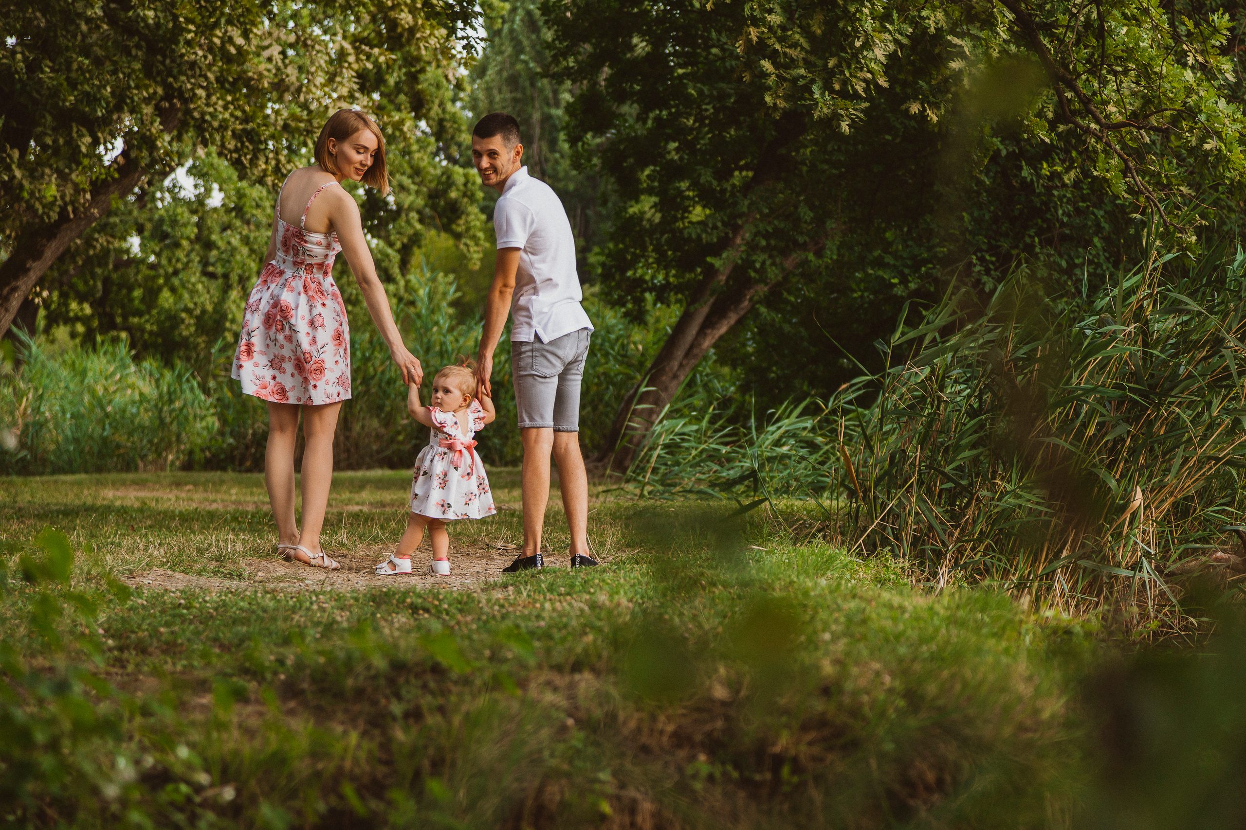 Семейная фотосессия на природе. Семейный фотограф в Краснодаре Коломыцева Евгения