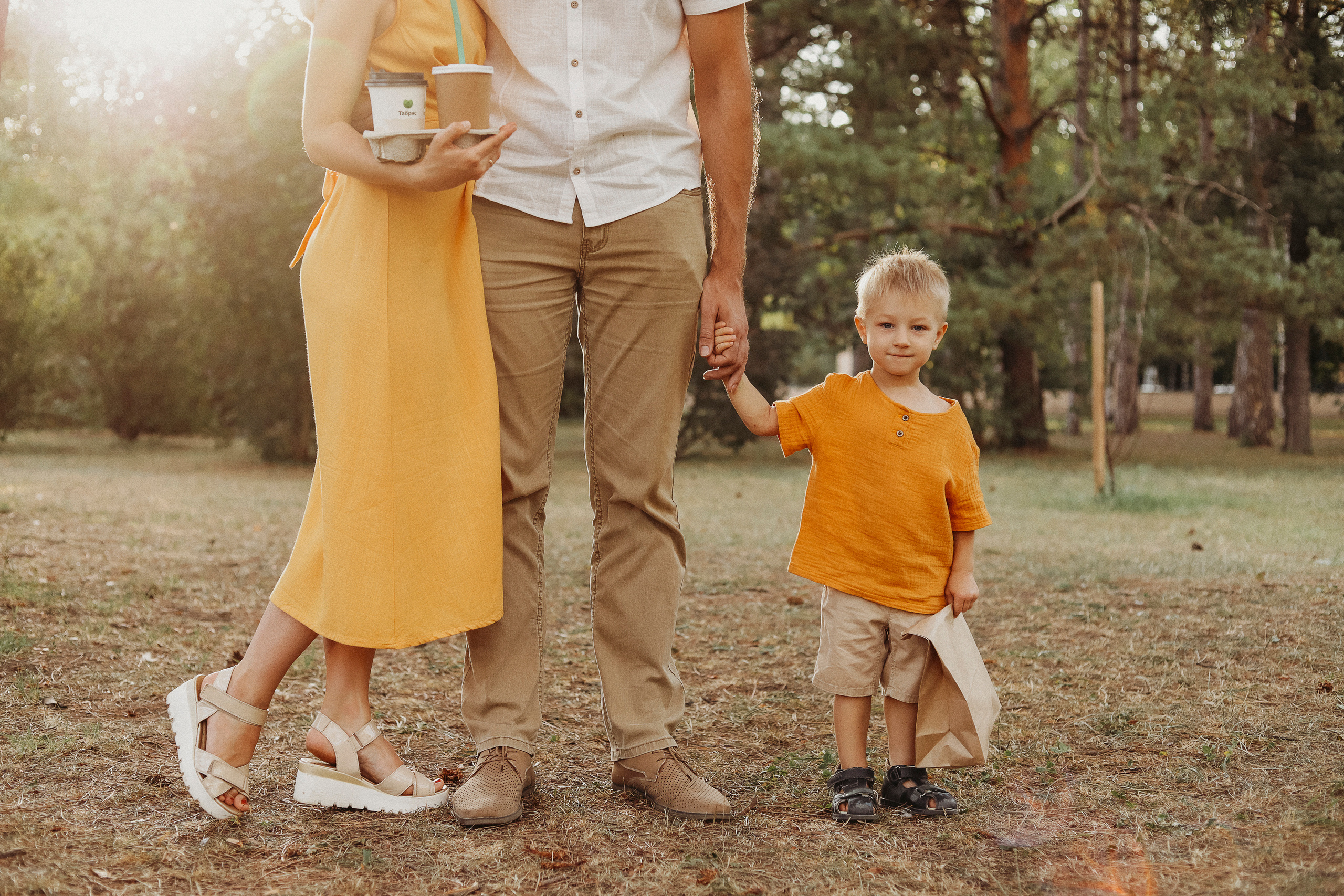 Семейная фотосессия на природе. Семейный фотограф в Краснодаре Коломыцева Евгения