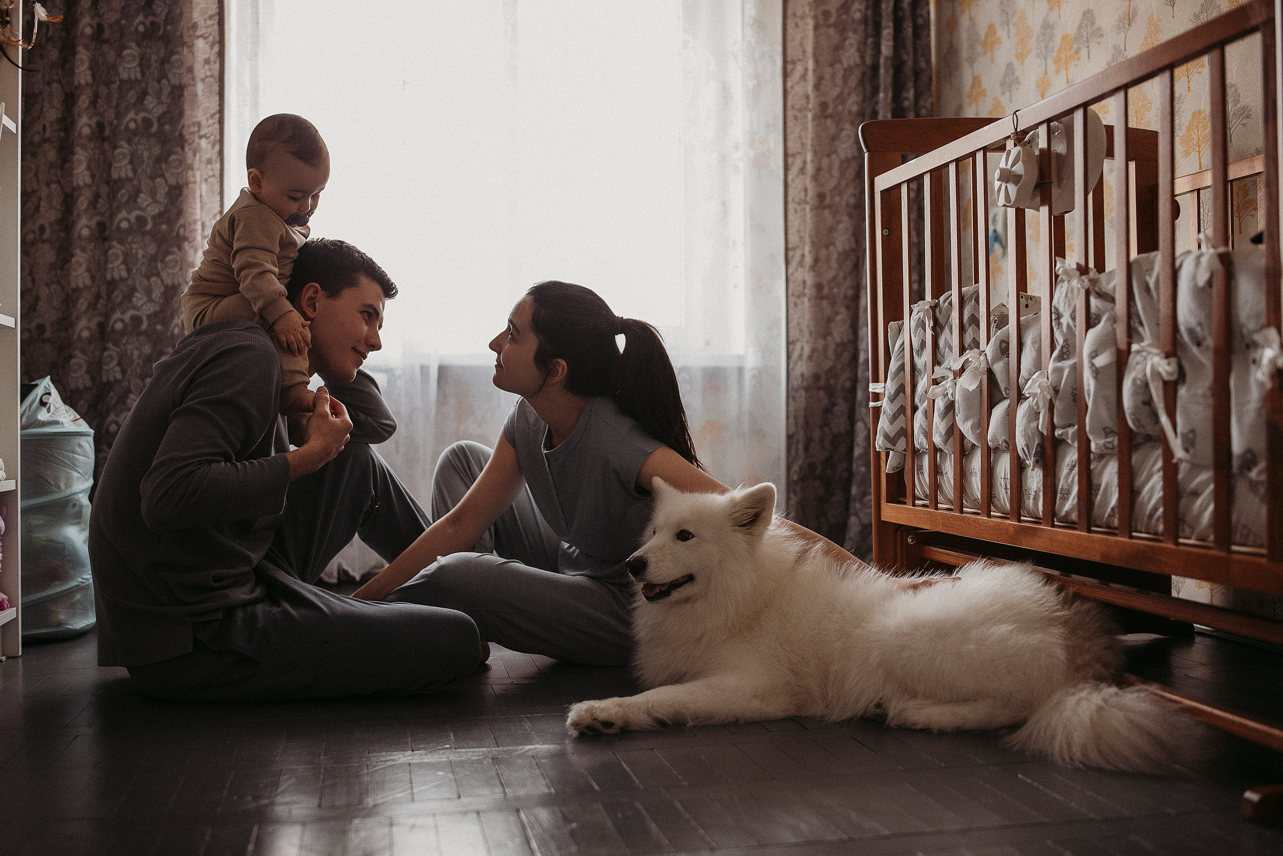 Семейная фотосессия дома. Семейный фотограф в Краснодаре Коломыцева Евгения