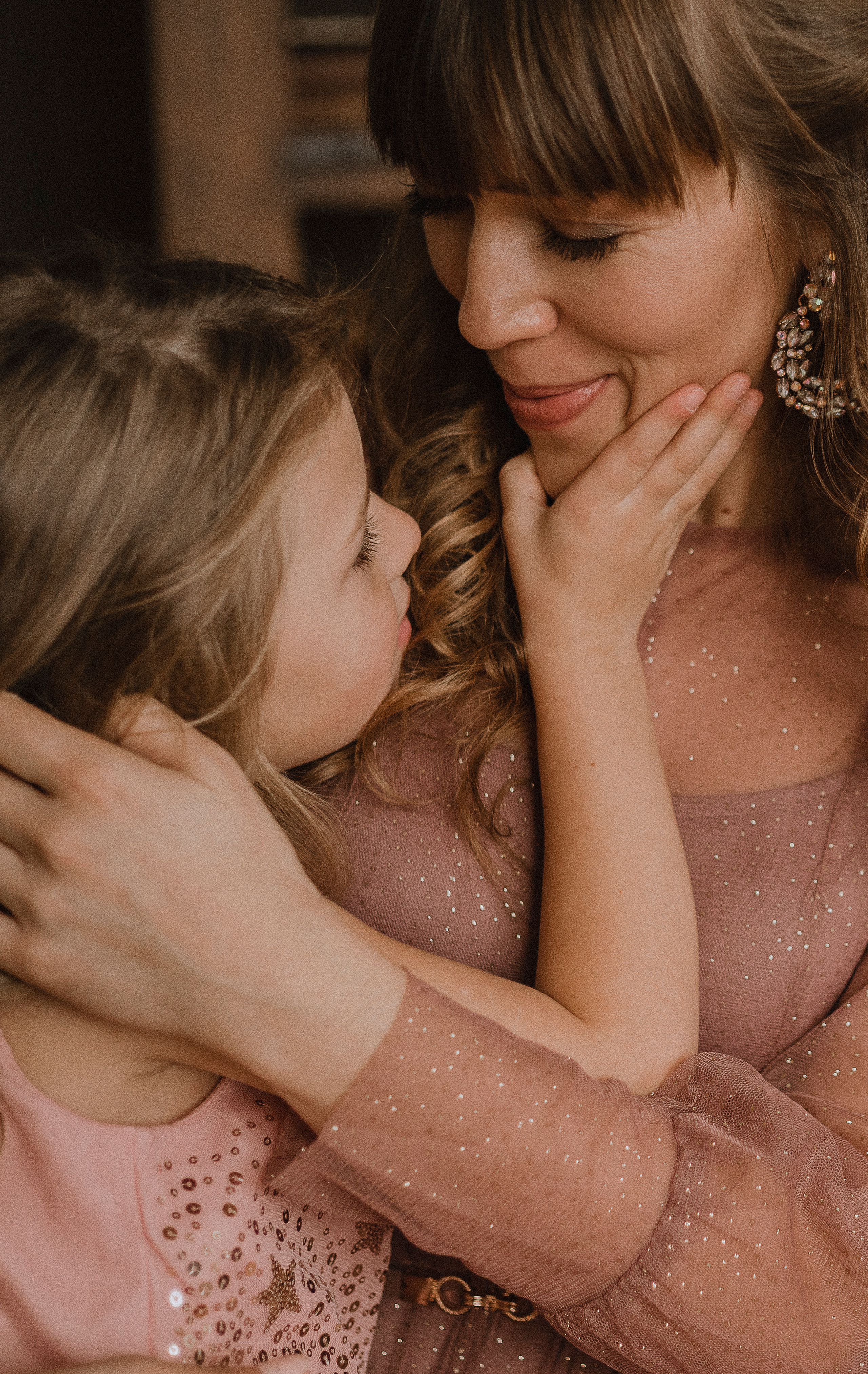 Семейная фотосессия в студии. Семейный фотограф в Краснодаре Коломыцева Евгения