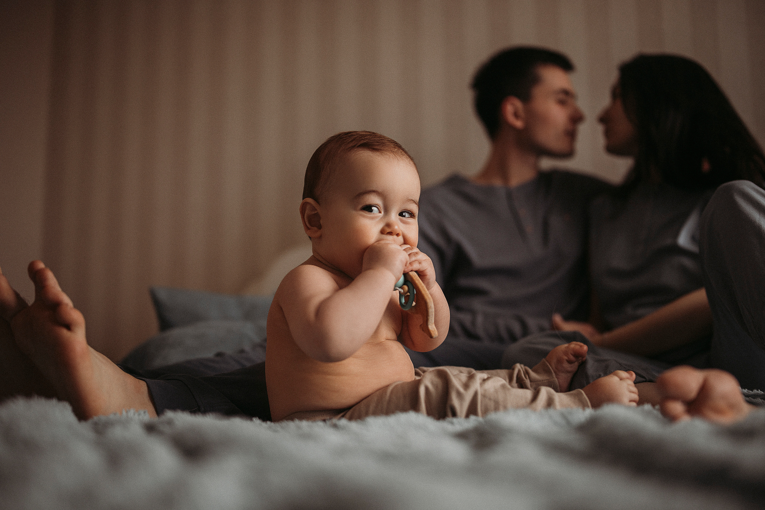Семейная фотосессия дома. Семейный фотограф в Краснодаре Коломыцева Евгения