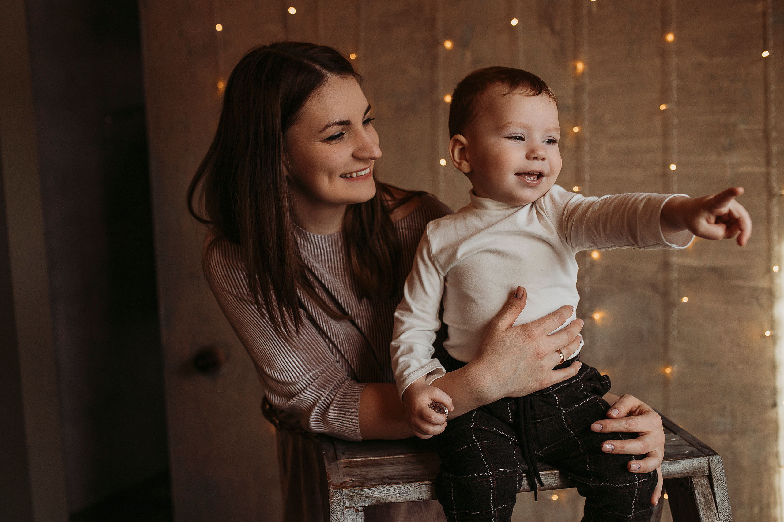 Семейная фотосессия в студии. Семейный фотограф в Краснодаре Коломыцева Евгения
