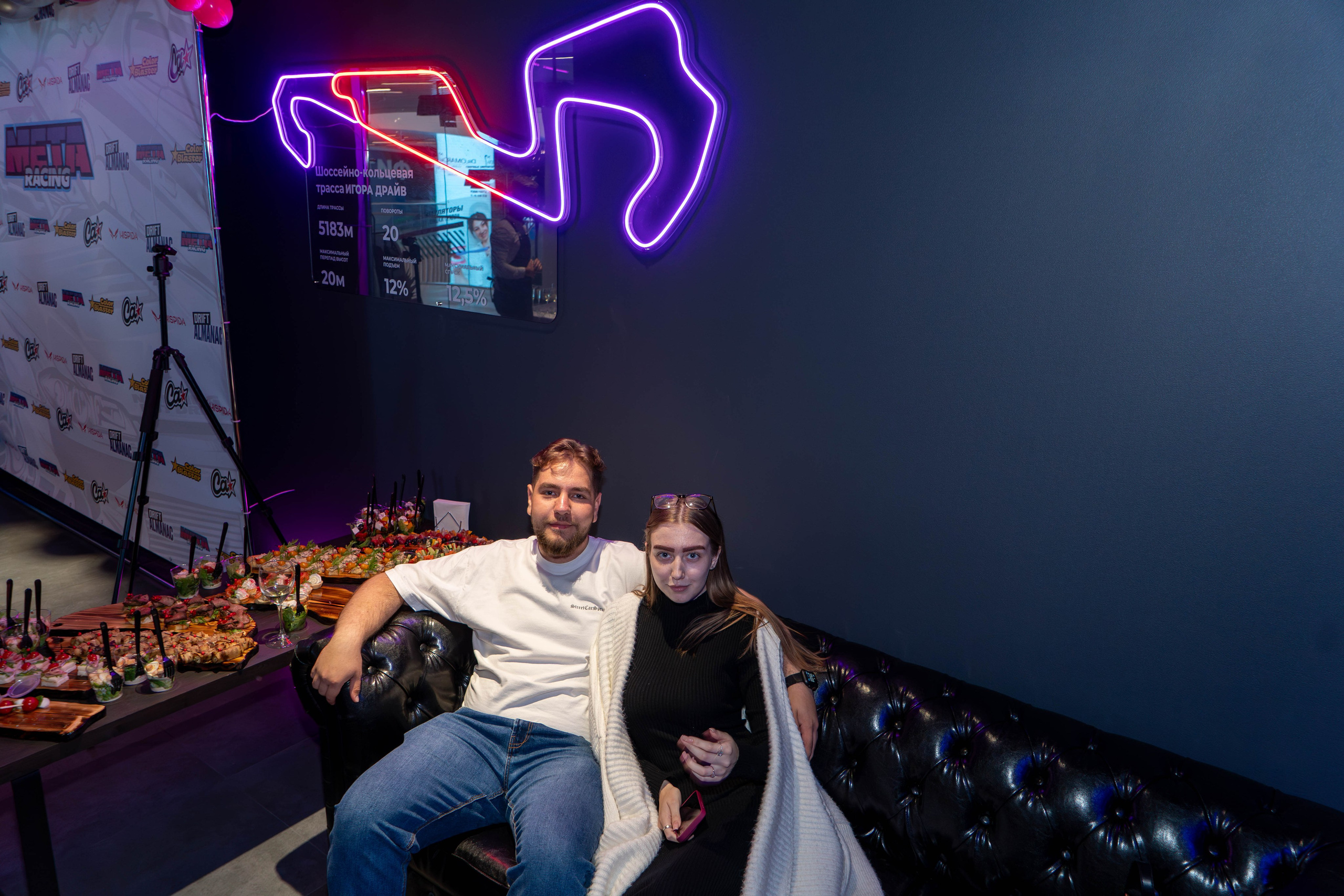 Открытие компьютерного клуба «Meta Racing». FM Media Сrew. Репортажные фото и видео