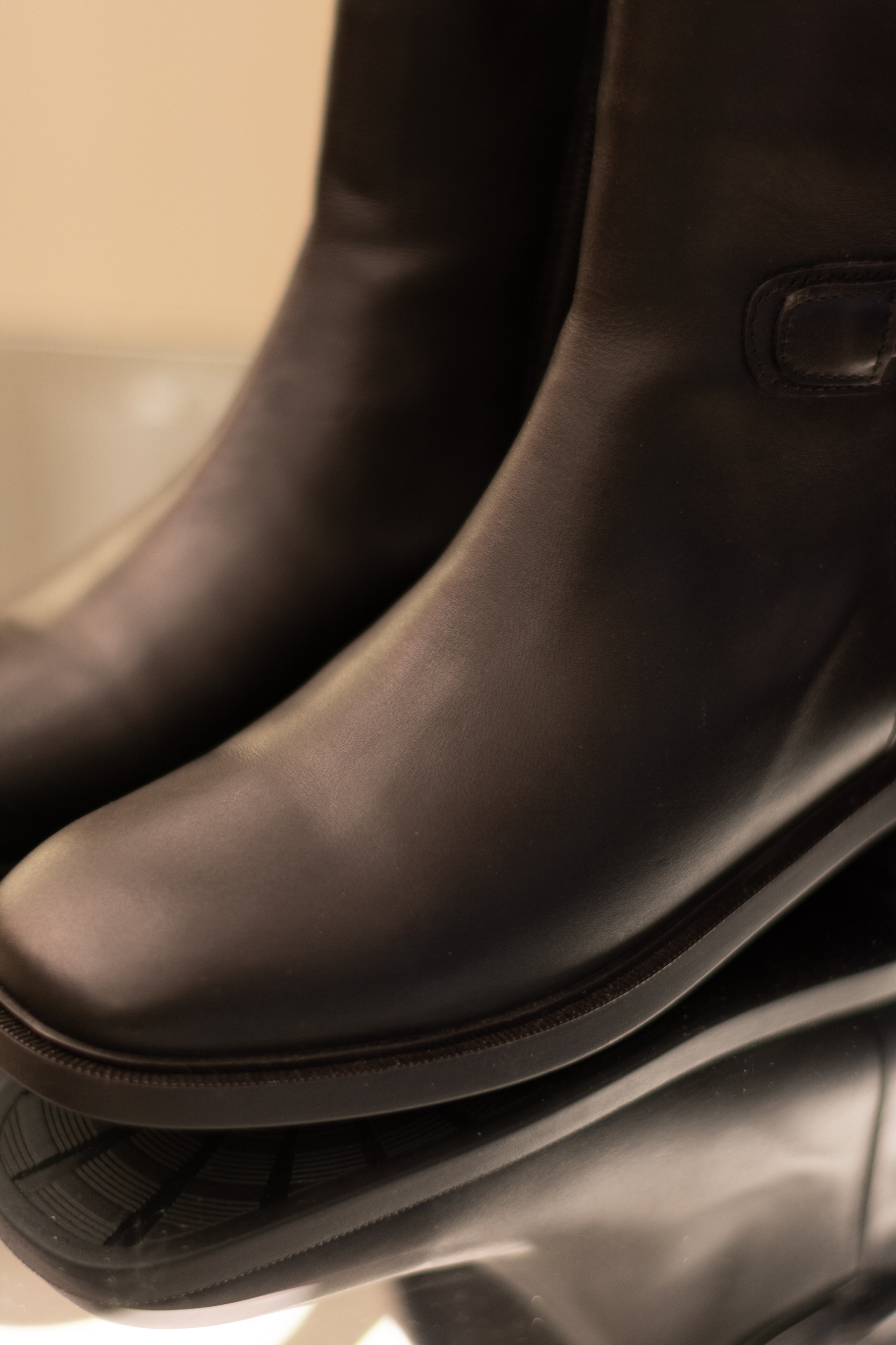 Для организаций. Предметная фотосессия для обувного магазина Capsula. Фотограф/видеограф Богдан Голованов