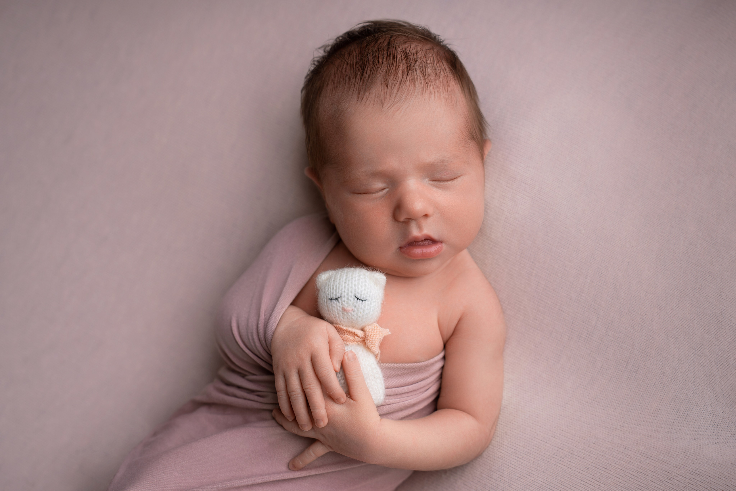 Ньюборн. Фотограф новорожденных Оренбург и свадебный фотограф Оренбург