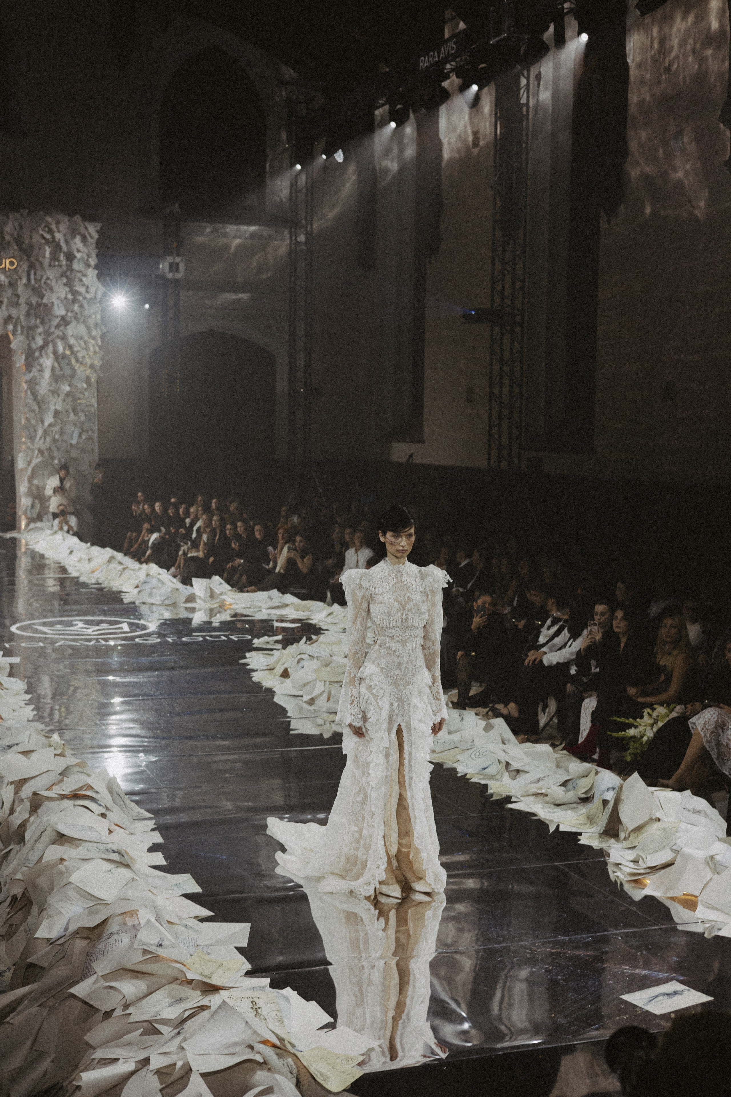 Rara Avis Fashion Show 2026. Fusion Wedding Photographer