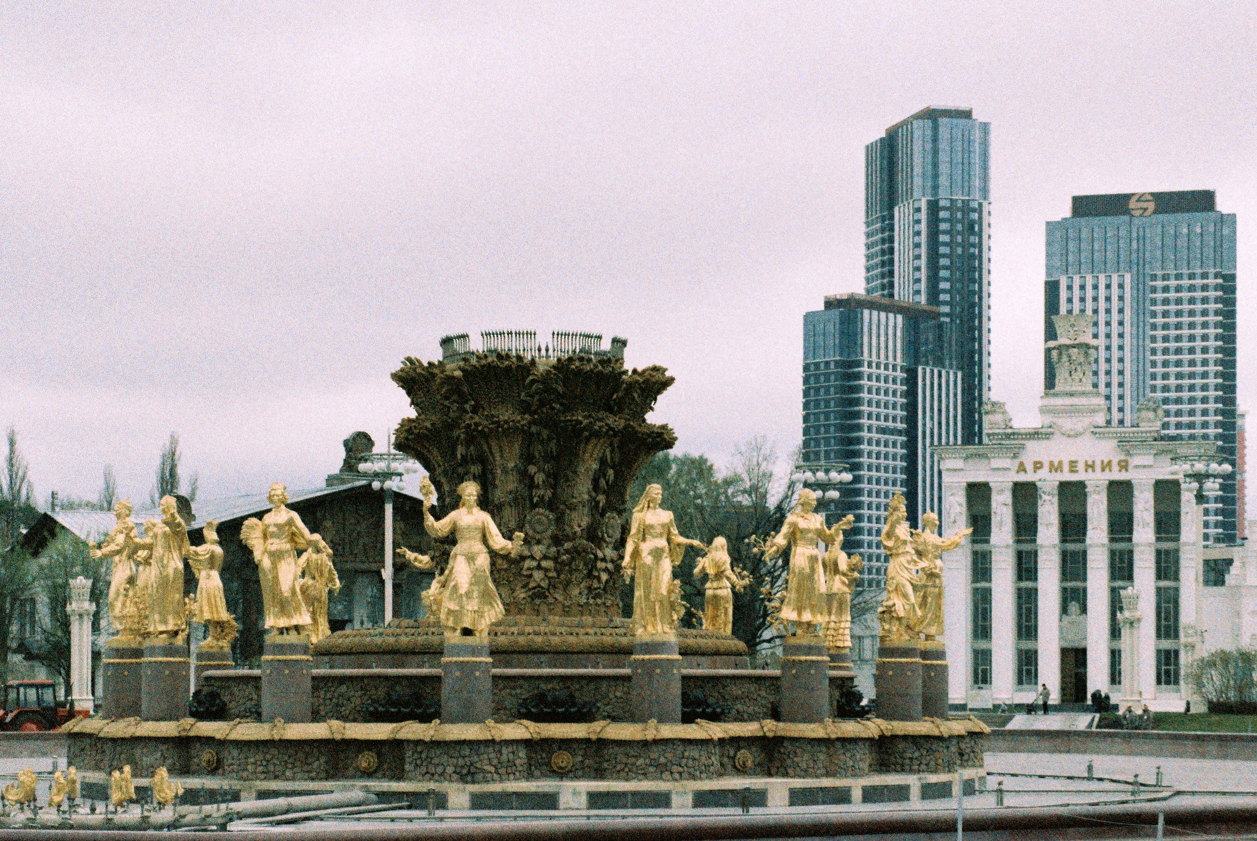 Фотосессии на пленочный фотоаппарат Nikon F6