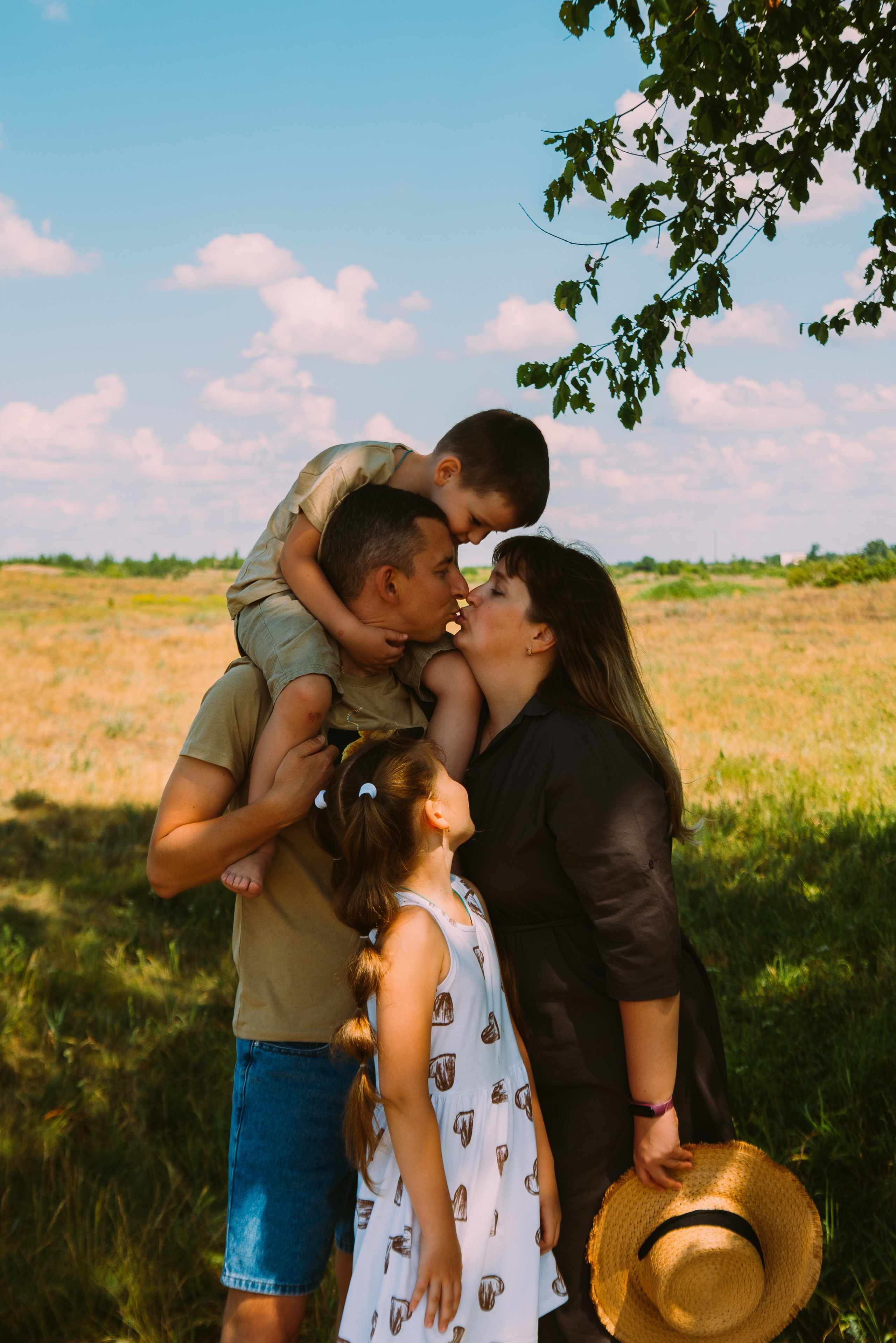 Семейная фотосессия летом с детьми. Семейный, детский фотограф в Минске Вероника Гапоненко