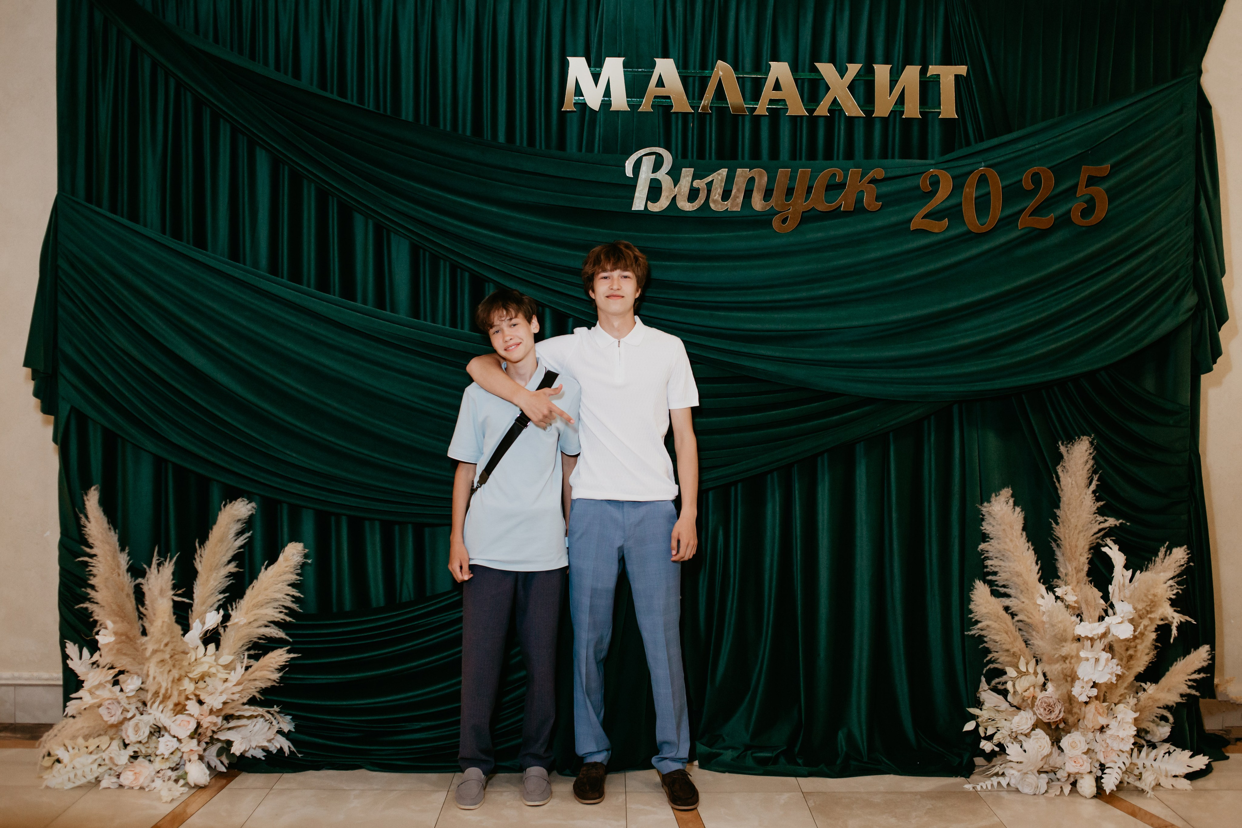 Выпускной 2025 (9класс) 124 школа. Фотограф в Челябинске Ополихина Анна