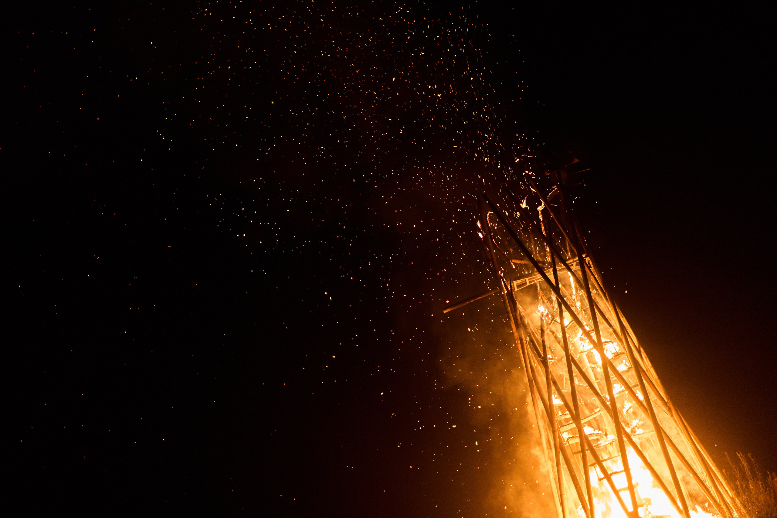 Lampu2024. See the moment and catche. commercial and reportage