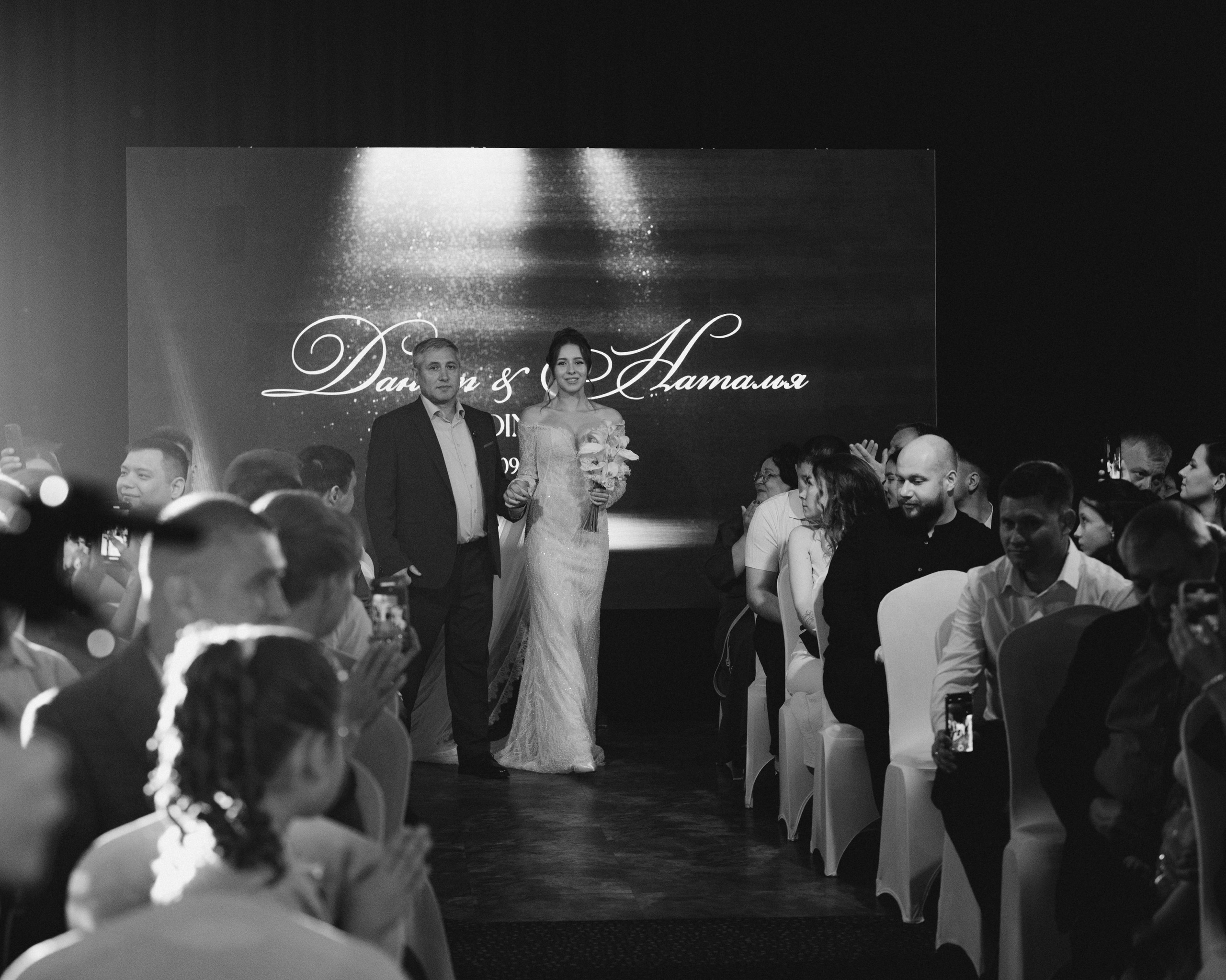 ЛЮБОВЬ, СМЕХ И МНОГО ТАНЦЕВ. Фотограф в Тюмени Марьяна Чирикова